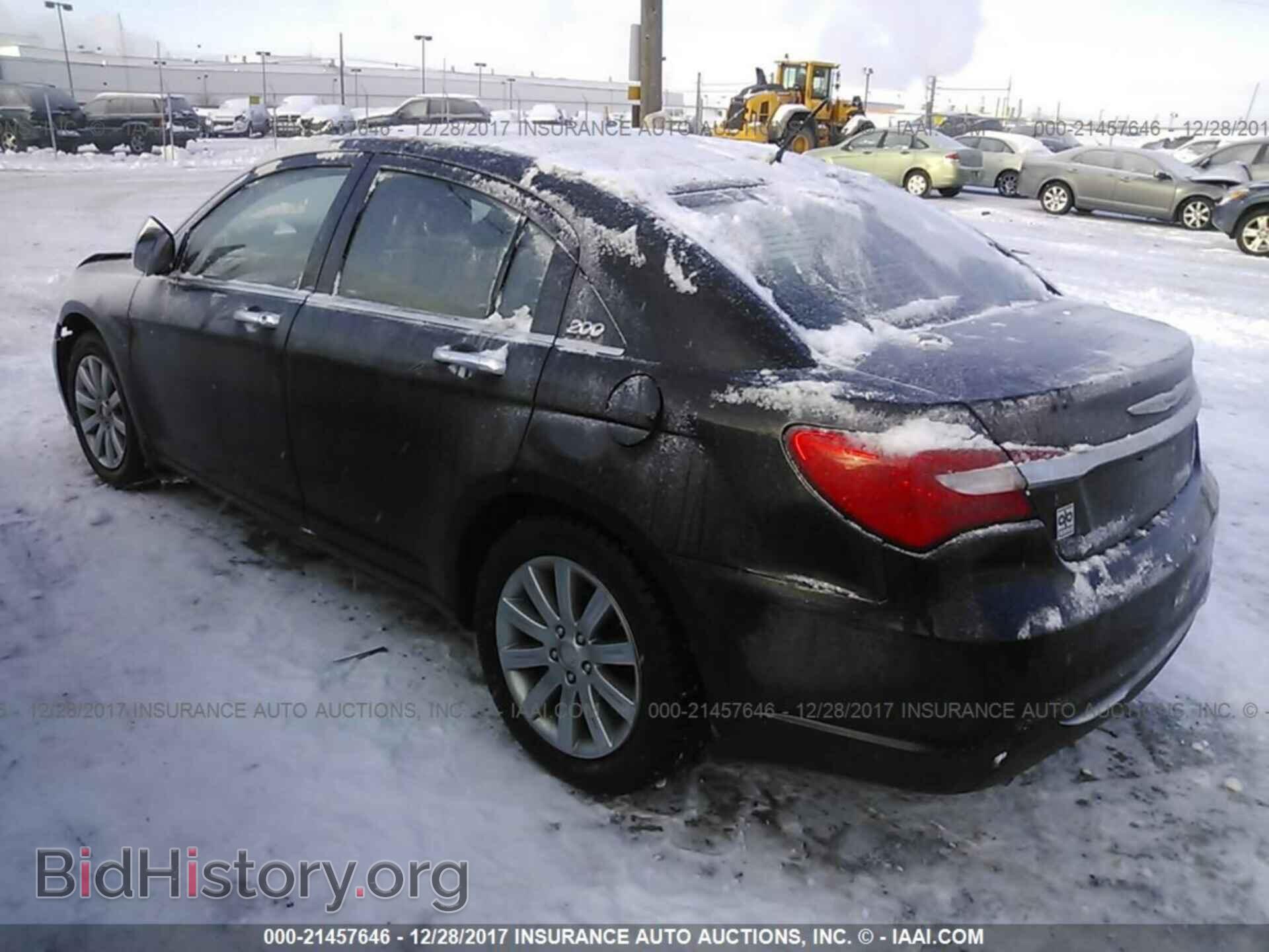 2013 Chrysler 200 - VIN: 1C3CCBCG5DN759815 - Photo 3