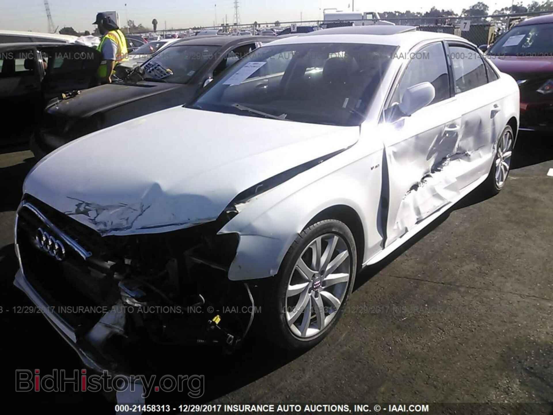2014 Audi A4 - VIN: WAUAFAFL6EN015250 - Фото 2