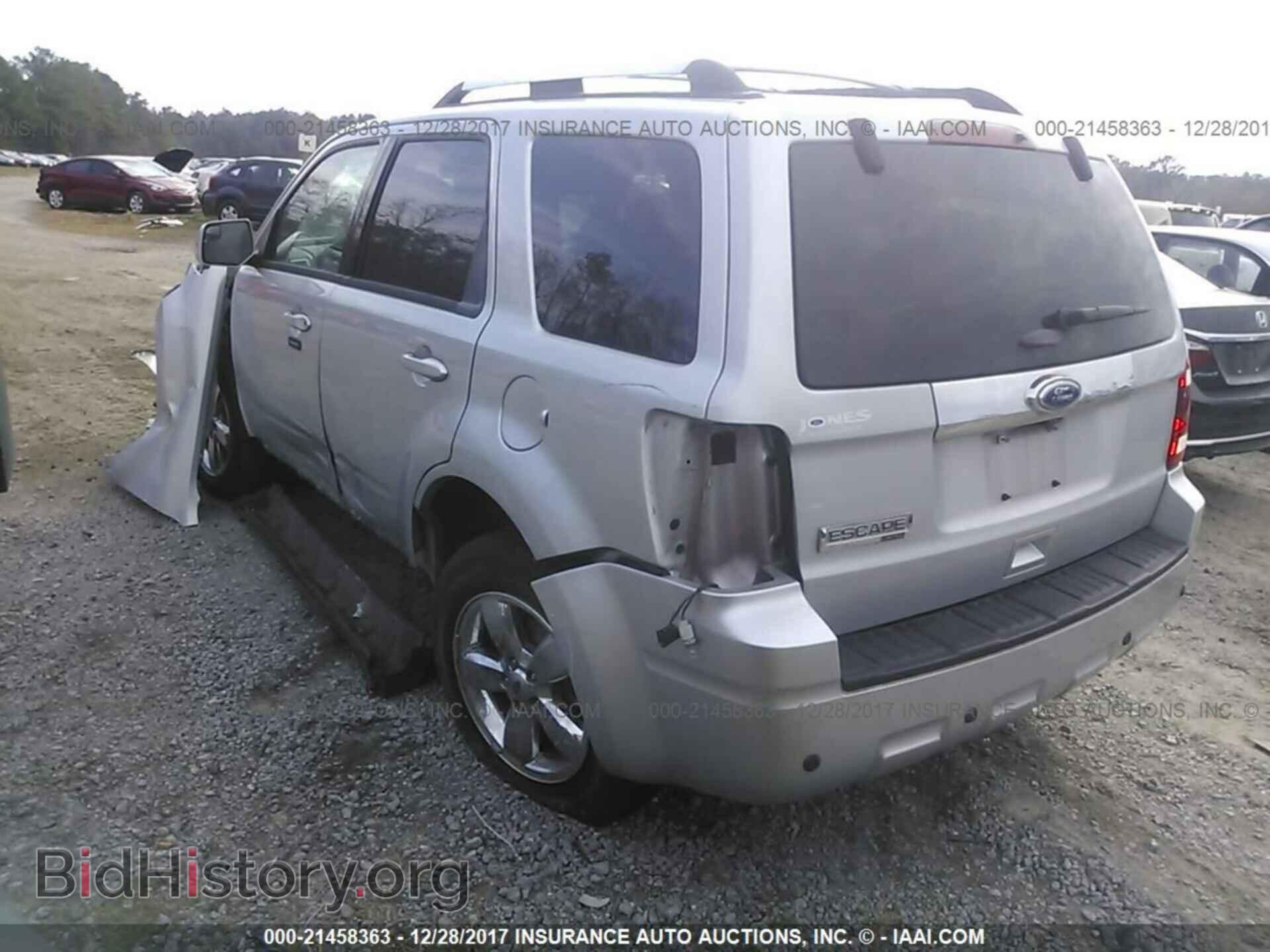 2012 Ford Escape - VIN: 1FMCU0E77CKC36012 - Photo 3