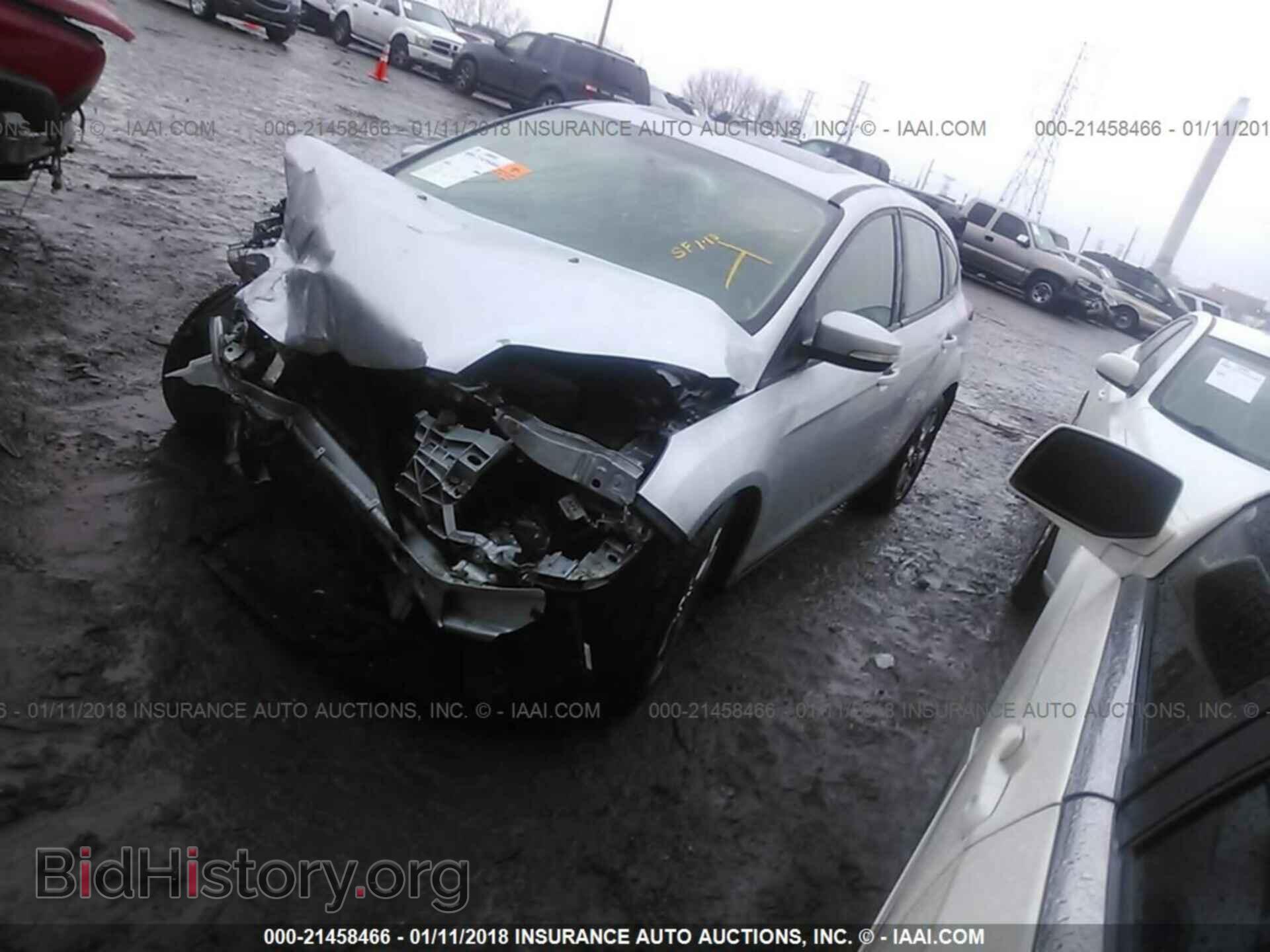 2013 Ford Focus - VIN: 1FADP3K2XDL130777 - Photo 2