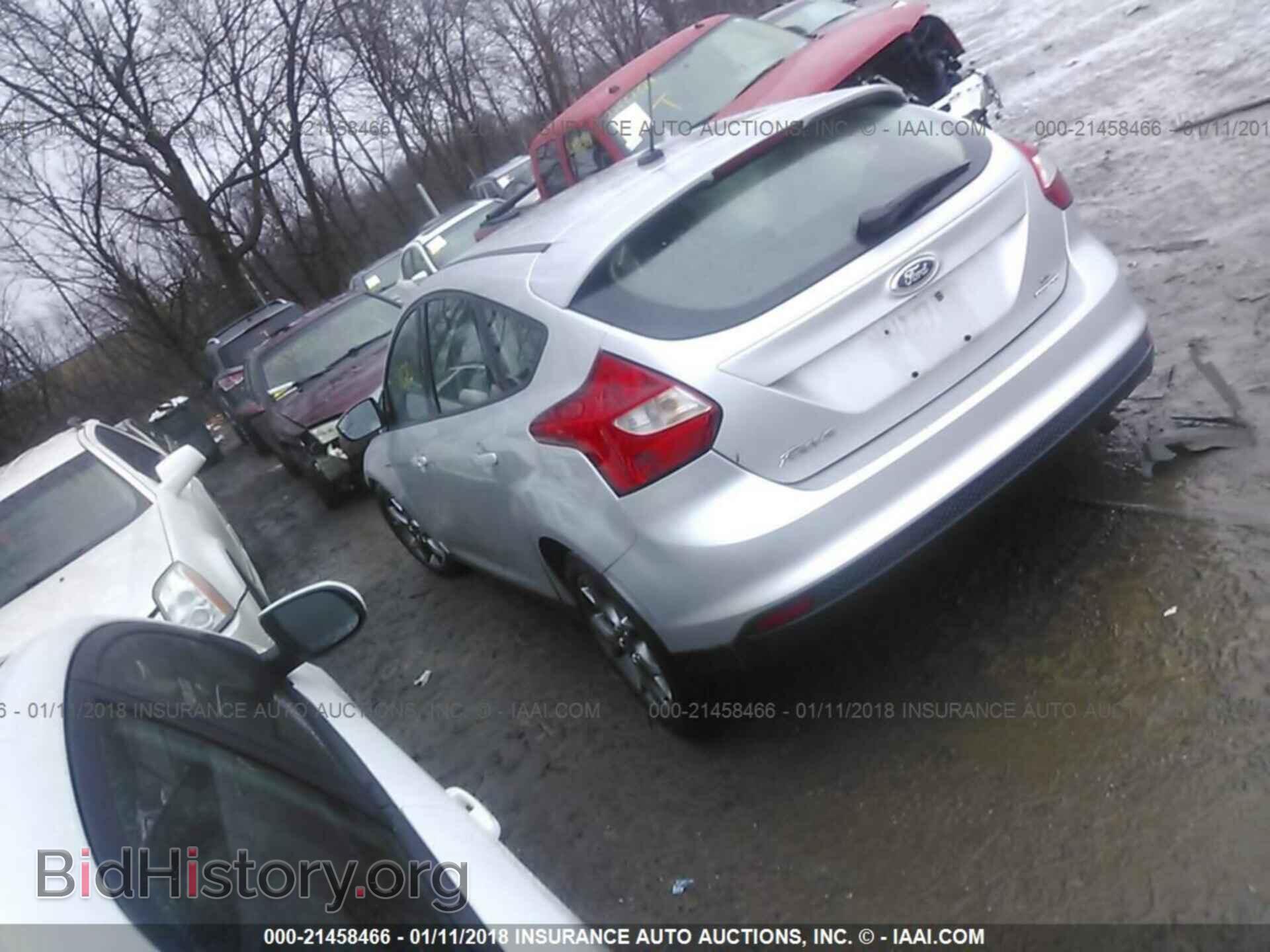 2013 Ford Focus - VIN: 1FADP3K2XDL130777 - Photo 3