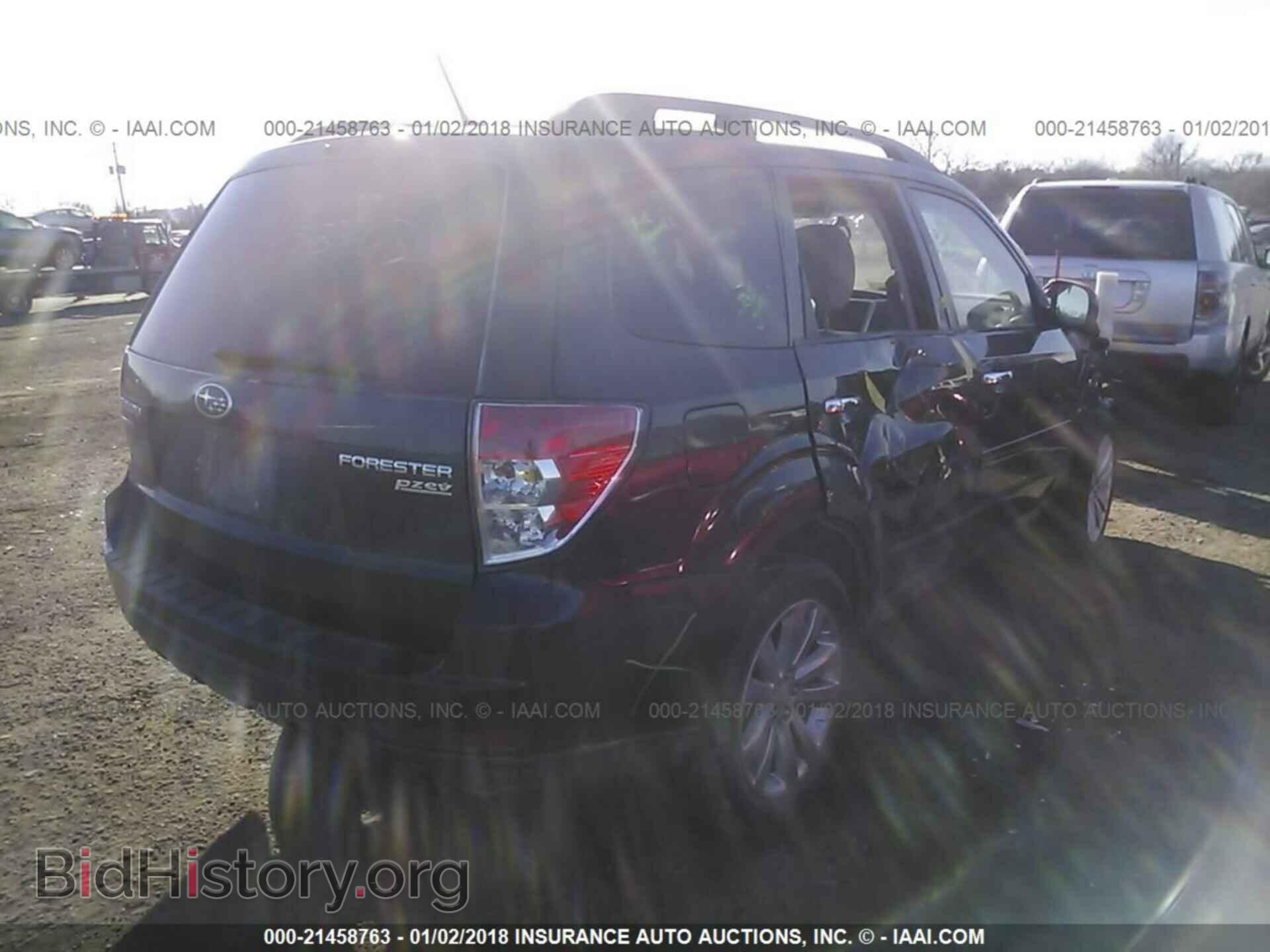 2011 Subaru Forester - VIN: JF2SHAEC9BH704830 - Photo 4