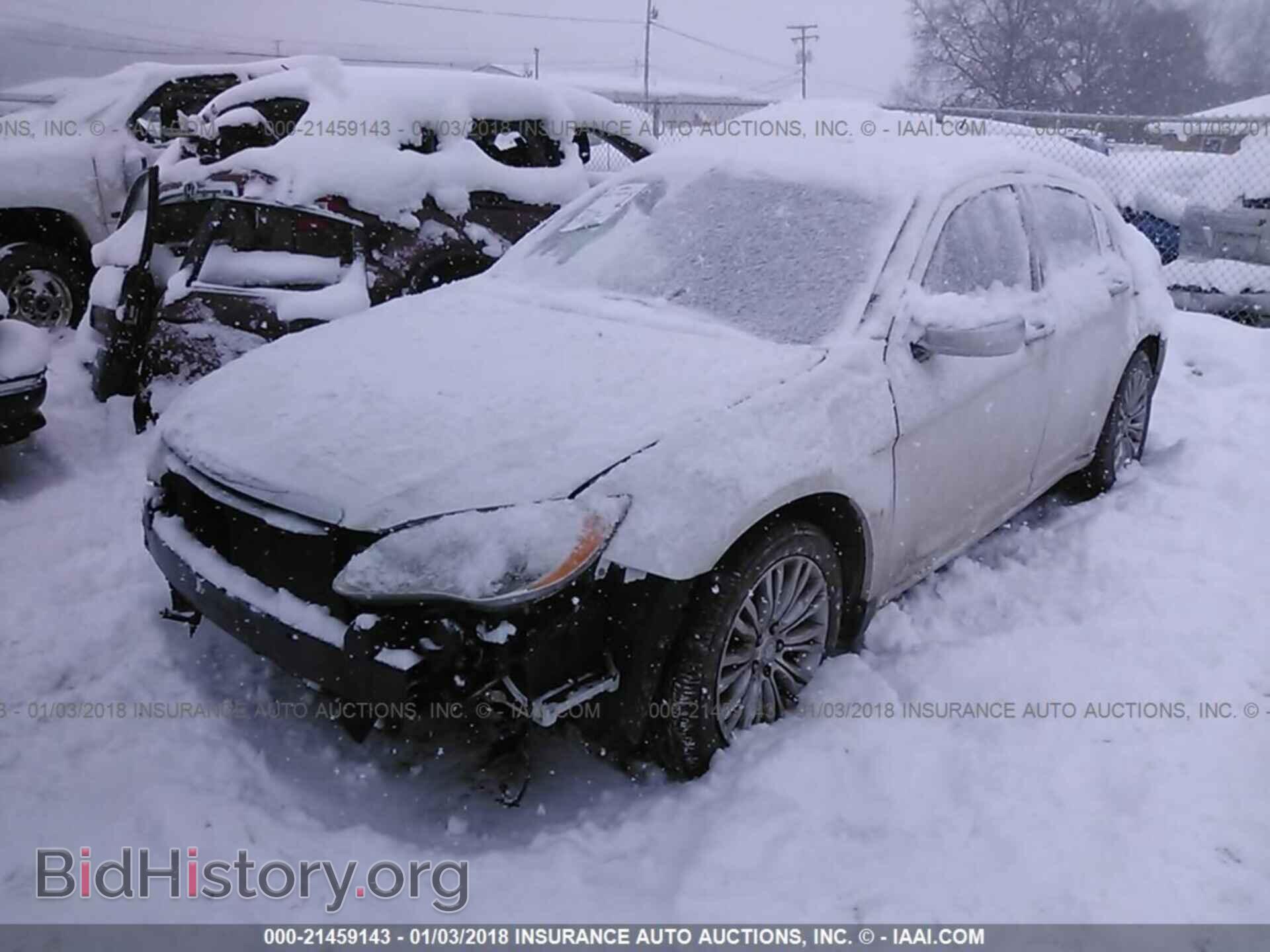 2012 Chrysler 200 - VIN: 1C3CCBCBXCN283676 - Фото 2