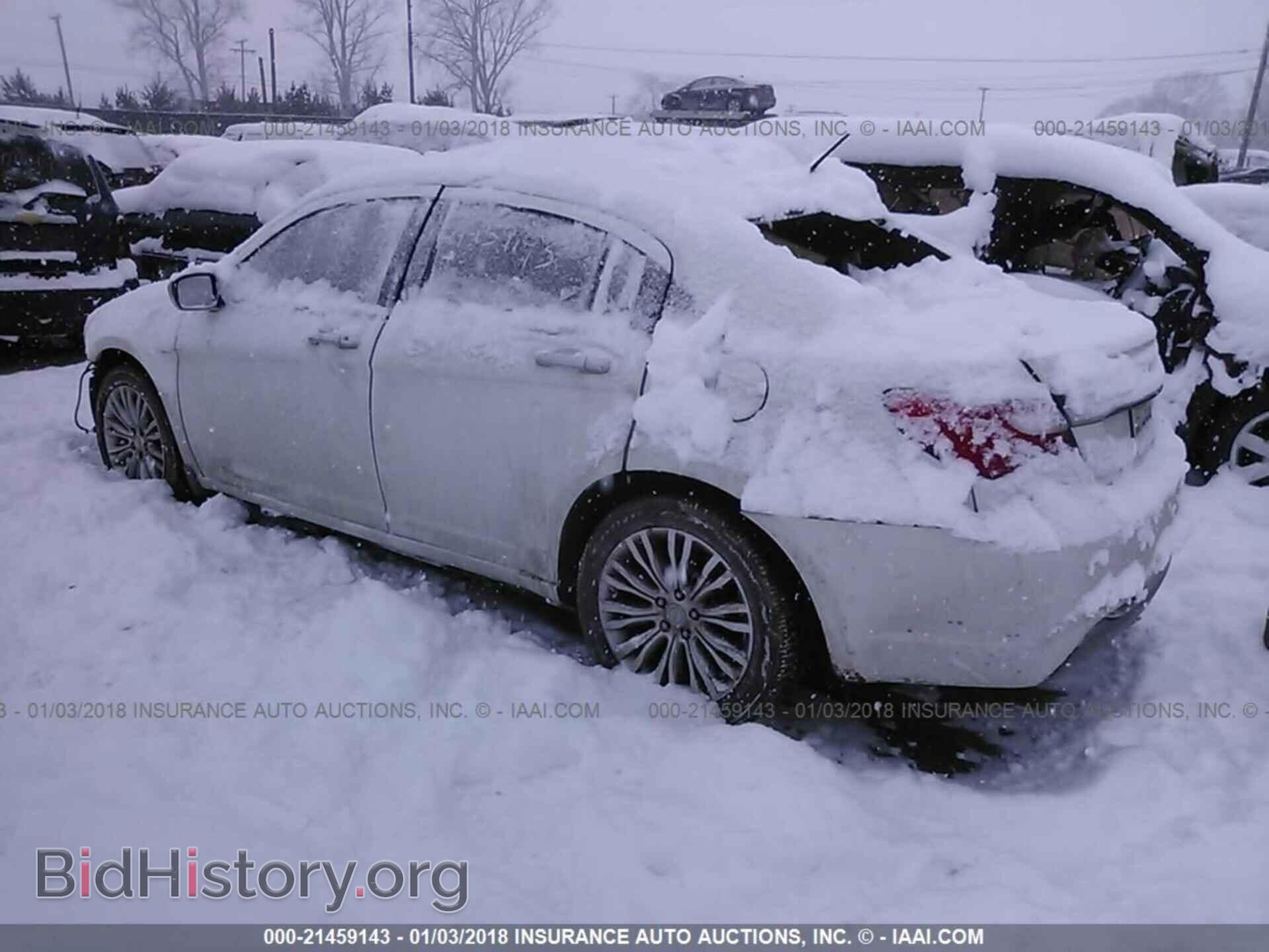 2012 Chrysler 200 - VIN: 1C3CCBCBXCN283676 - Фото 3