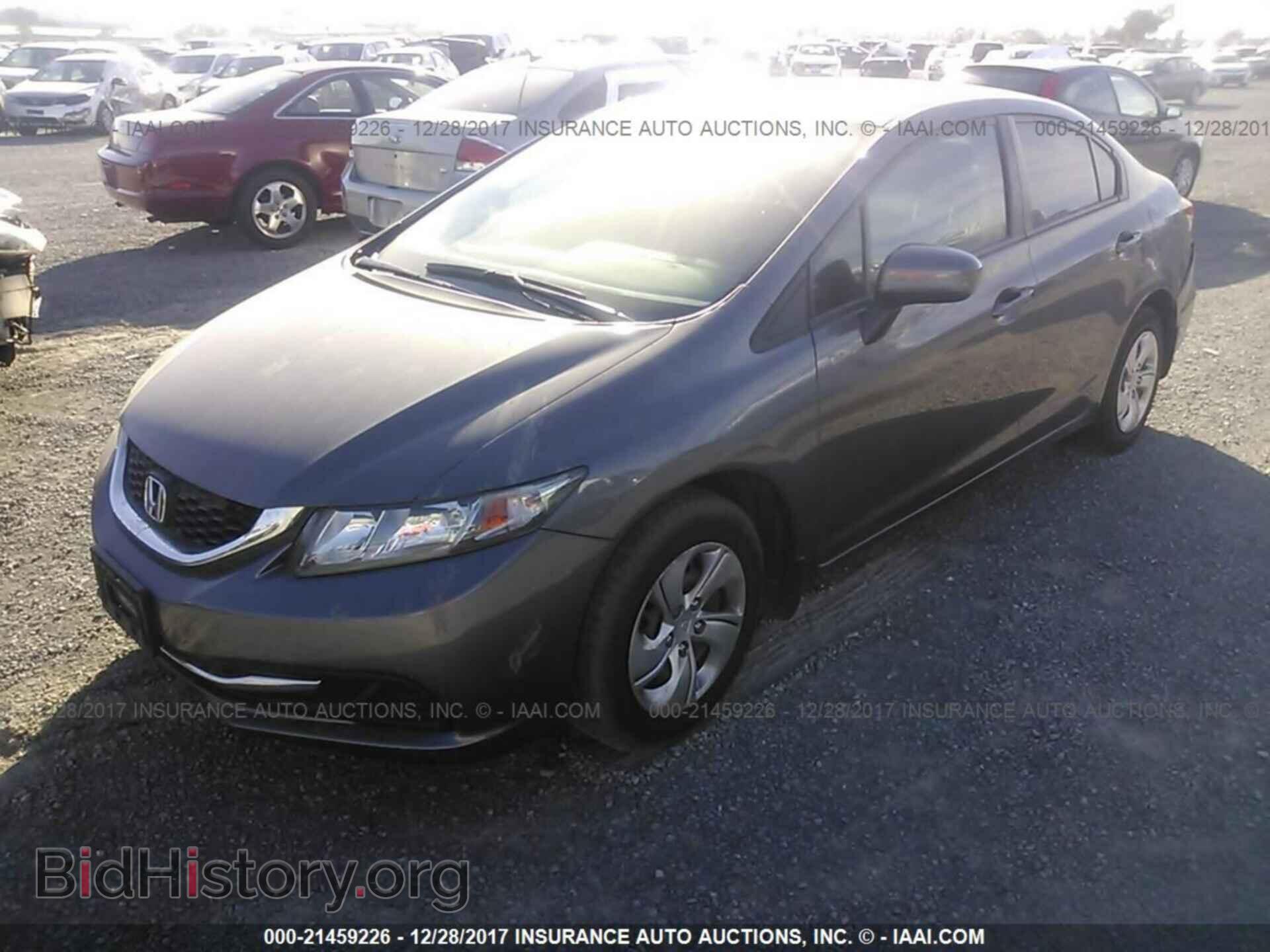 2014 Honda Civic - VIN: 19XFB2F56EE081409 - Фото 2