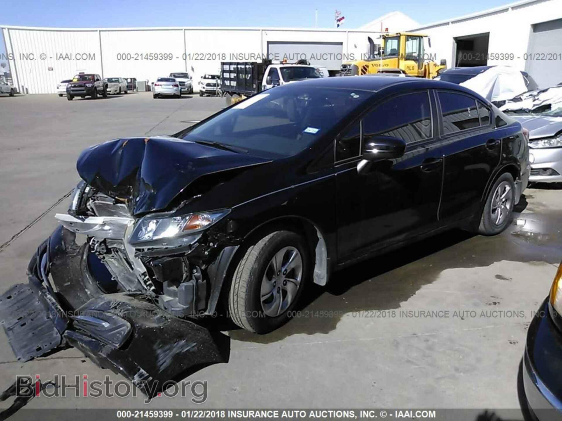 2014 Honda Civic - VIN: 19XFB2F54EE019779 - Фото 2