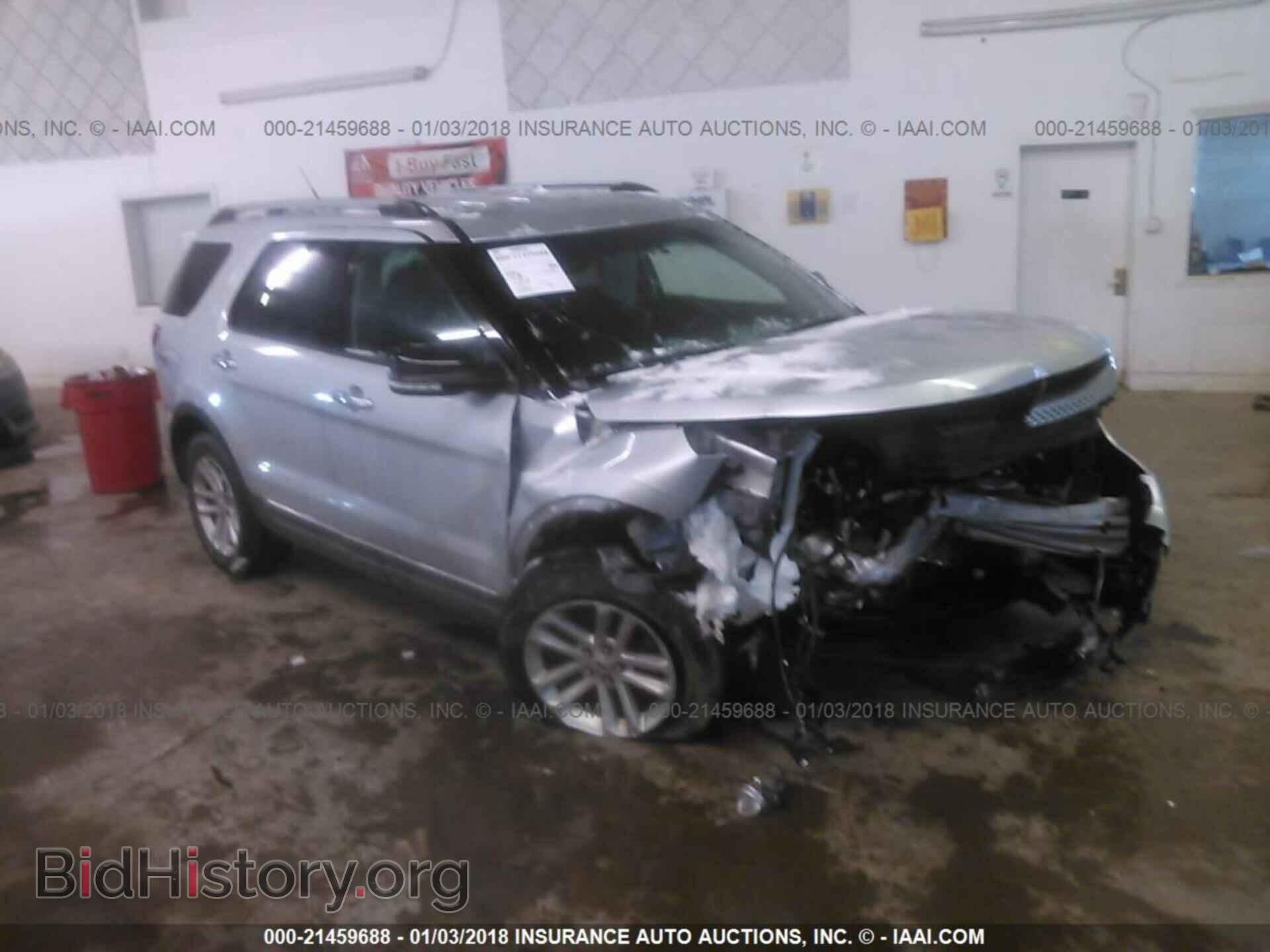 Фотография 1FM5K8D87FGA52316 - Ford Explorer 2015