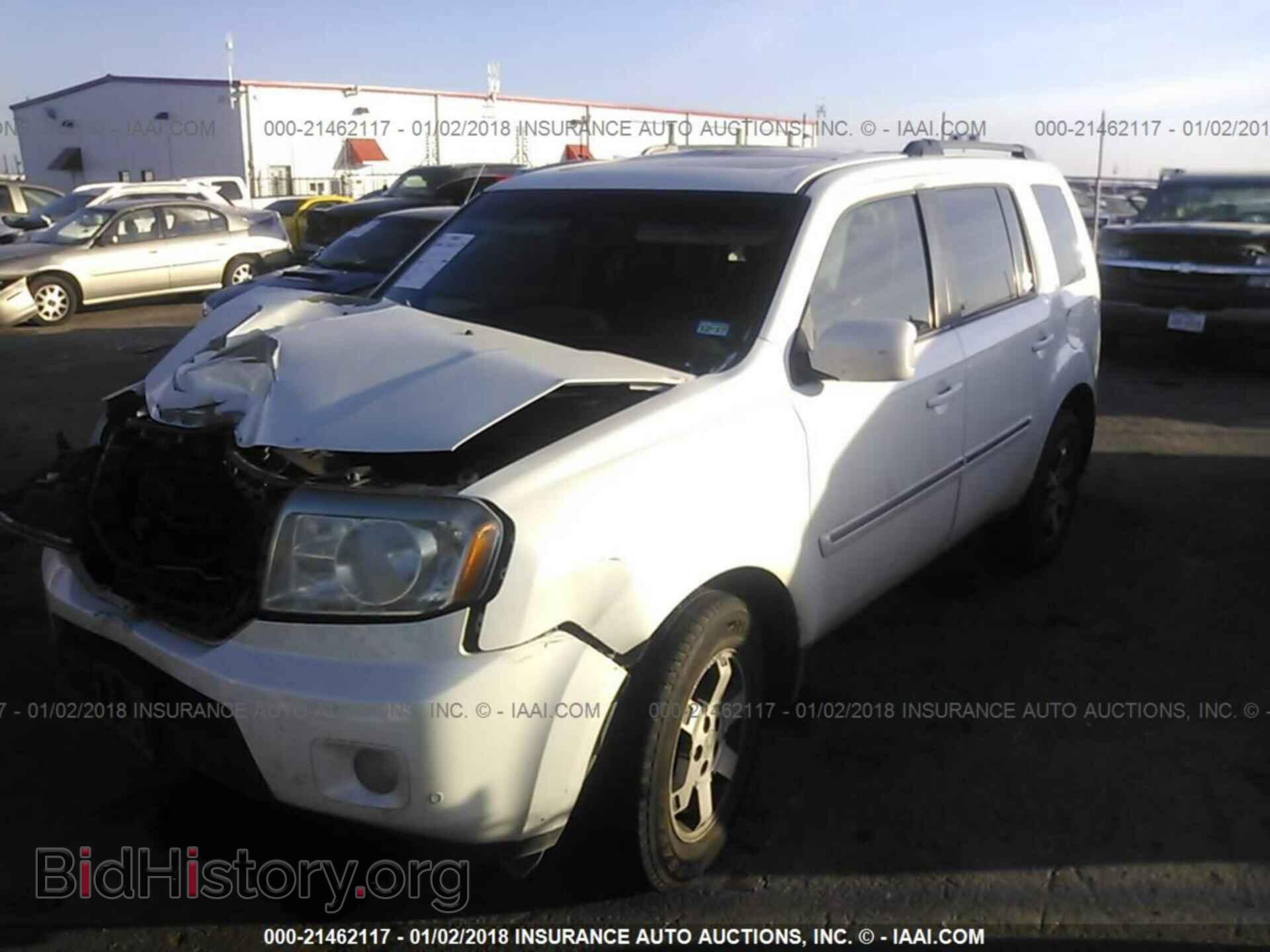 2011 Honda Pilot - VIN: 5FNYF3H94BB048837 - Фото 2