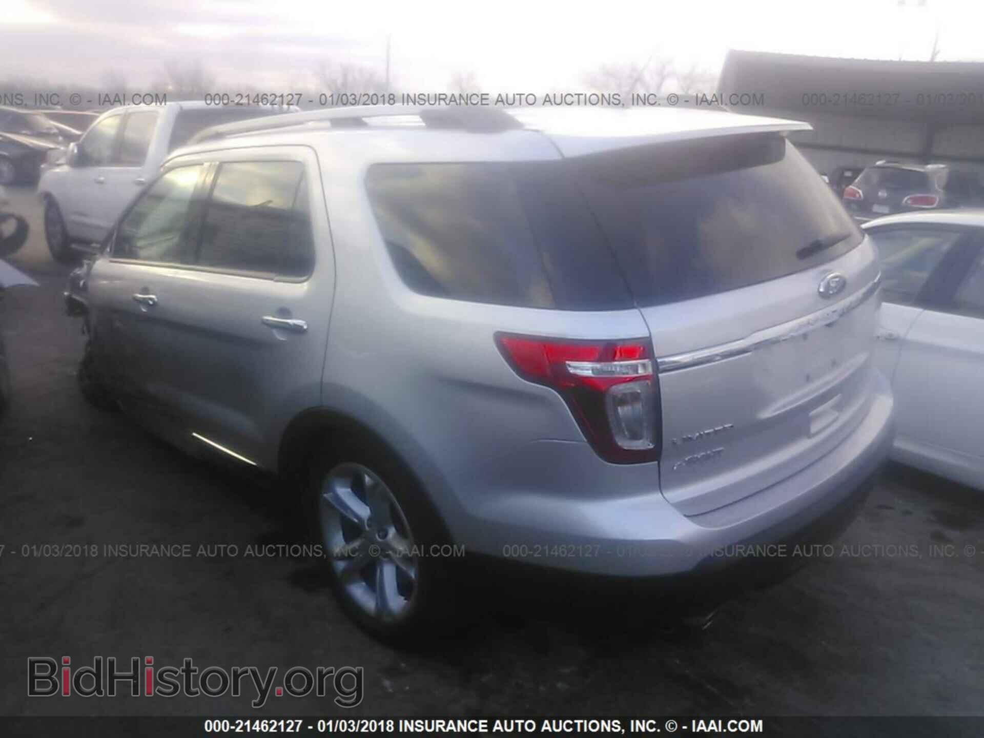 2014 Ford Explorer - VIN: 1FM5K8F80EGB54083 - Фото 3