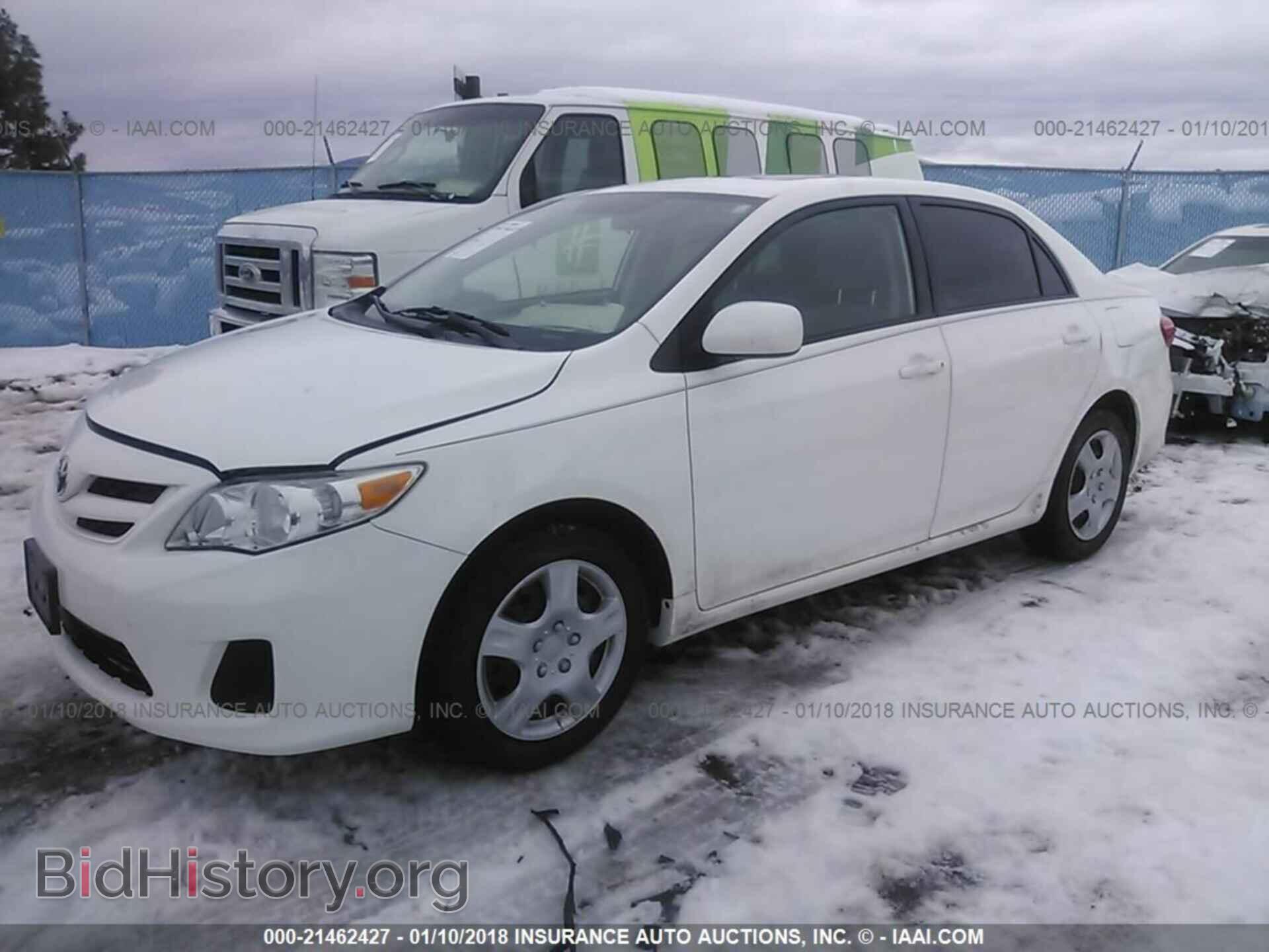 2011 Toyota Corolla - VIN: 2T1BU4EE7BC615369 - Photo 2