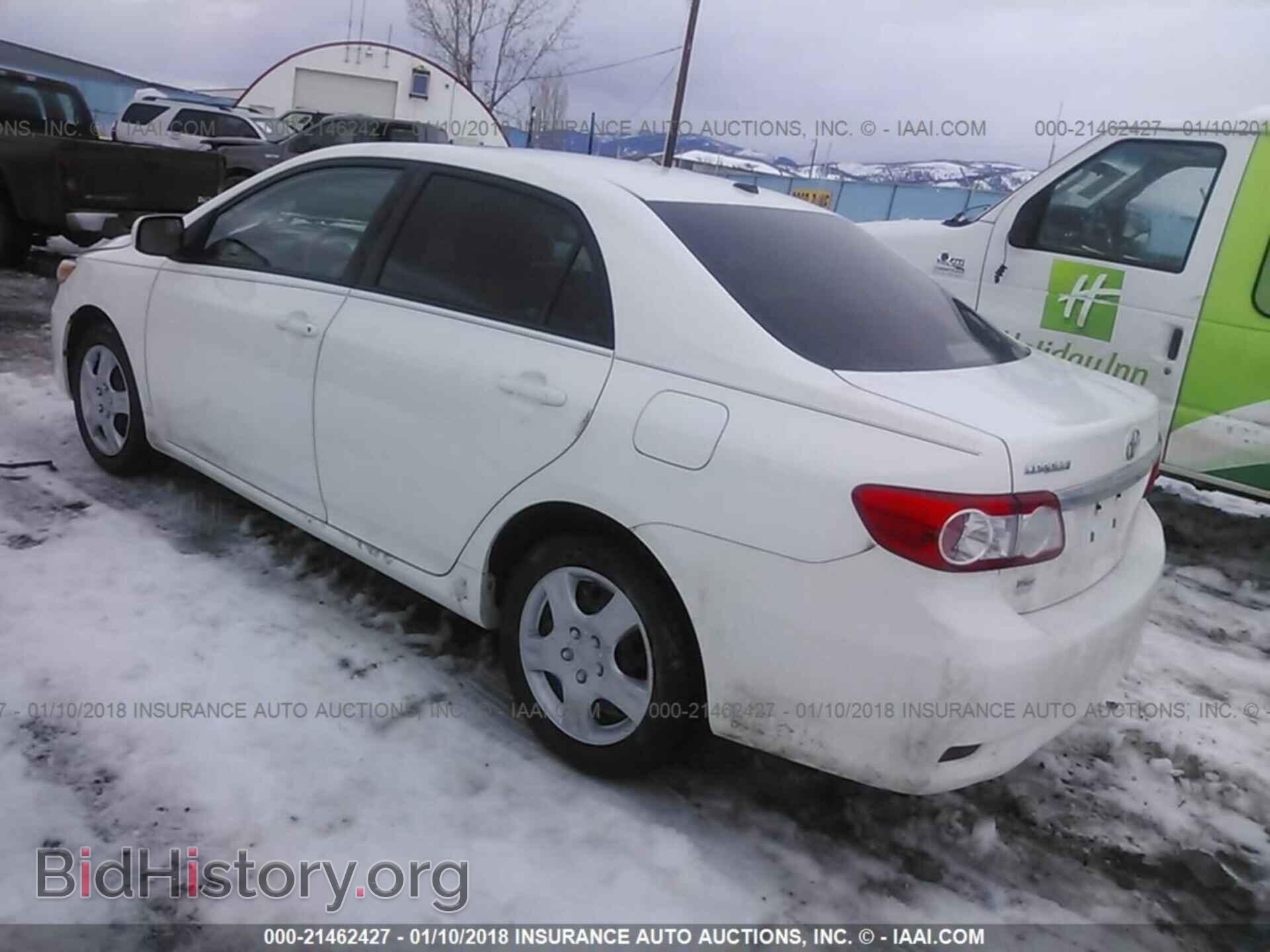 2011 Toyota Corolla - VIN: 2T1BU4EE7BC615369 - Photo 3
