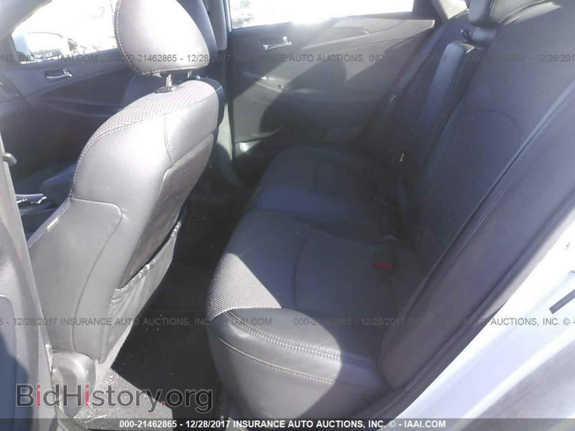 2012 Hyundai Sonata - VIN: 5NPEC4ACXCH381781 - Фото 8