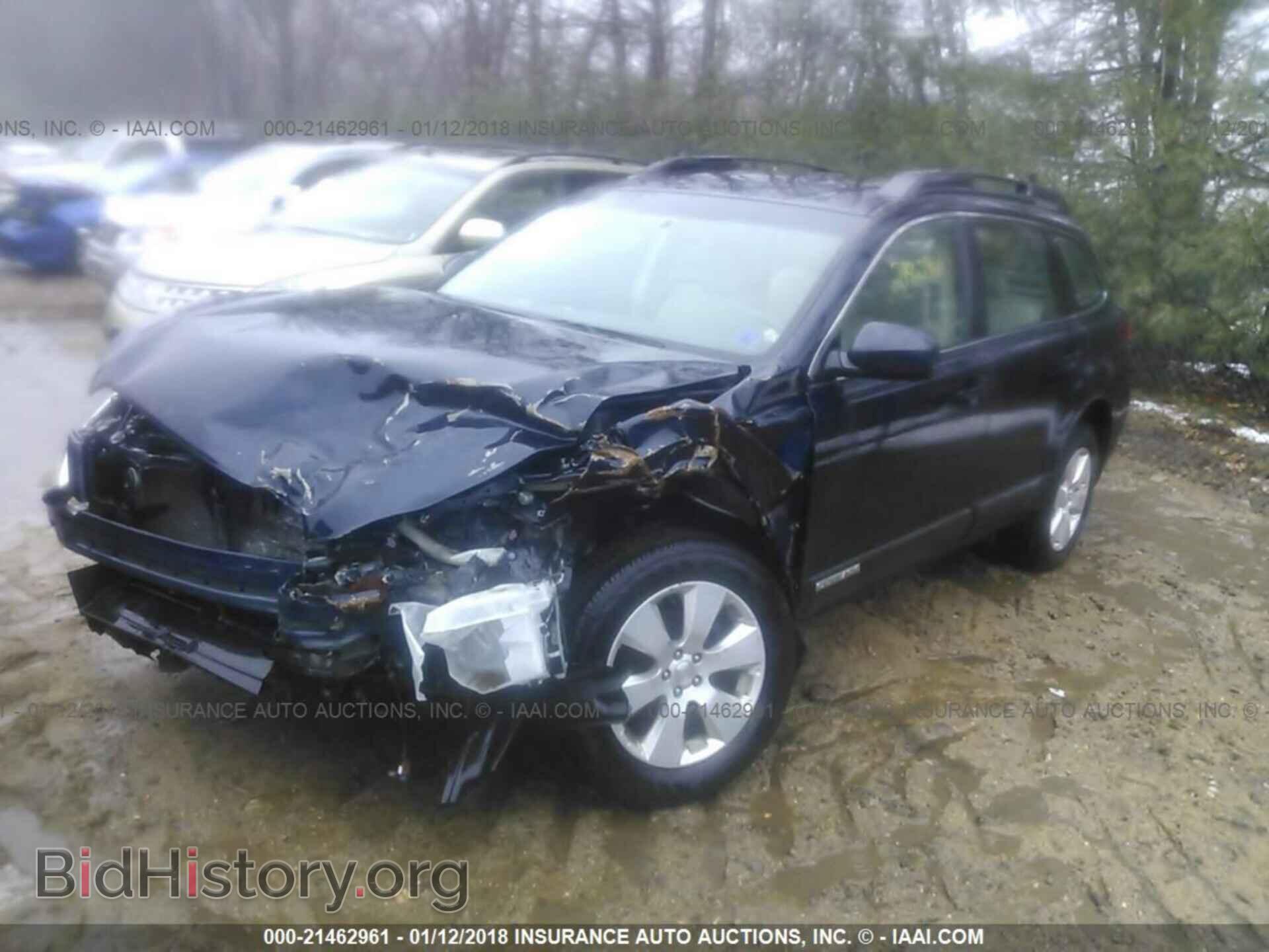 2012 Subaru Outback - VIN: 4S4BRBAC9C3295701 - Photo 2