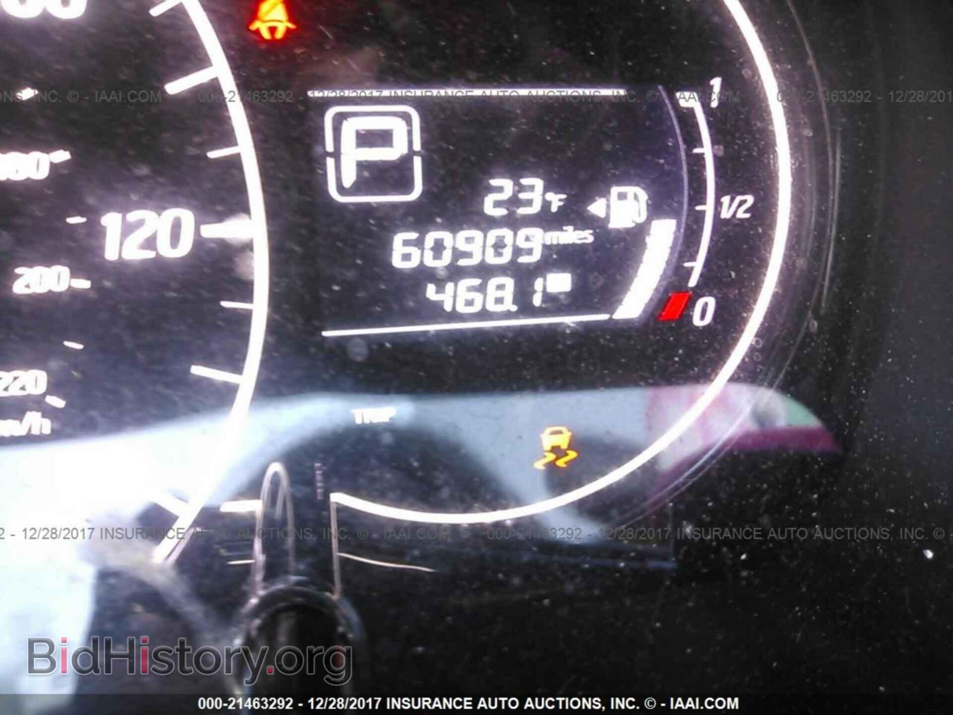 2016 Nissan Versa note - VIN: 3N1CE2CP4GL359905 - Фото 7
