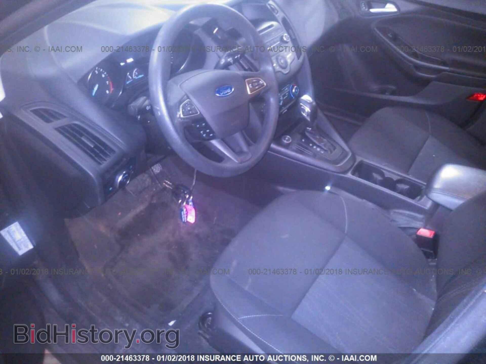 2015 Ford Focus - VIN: 1FADP3F22FL206909 - Photo 5