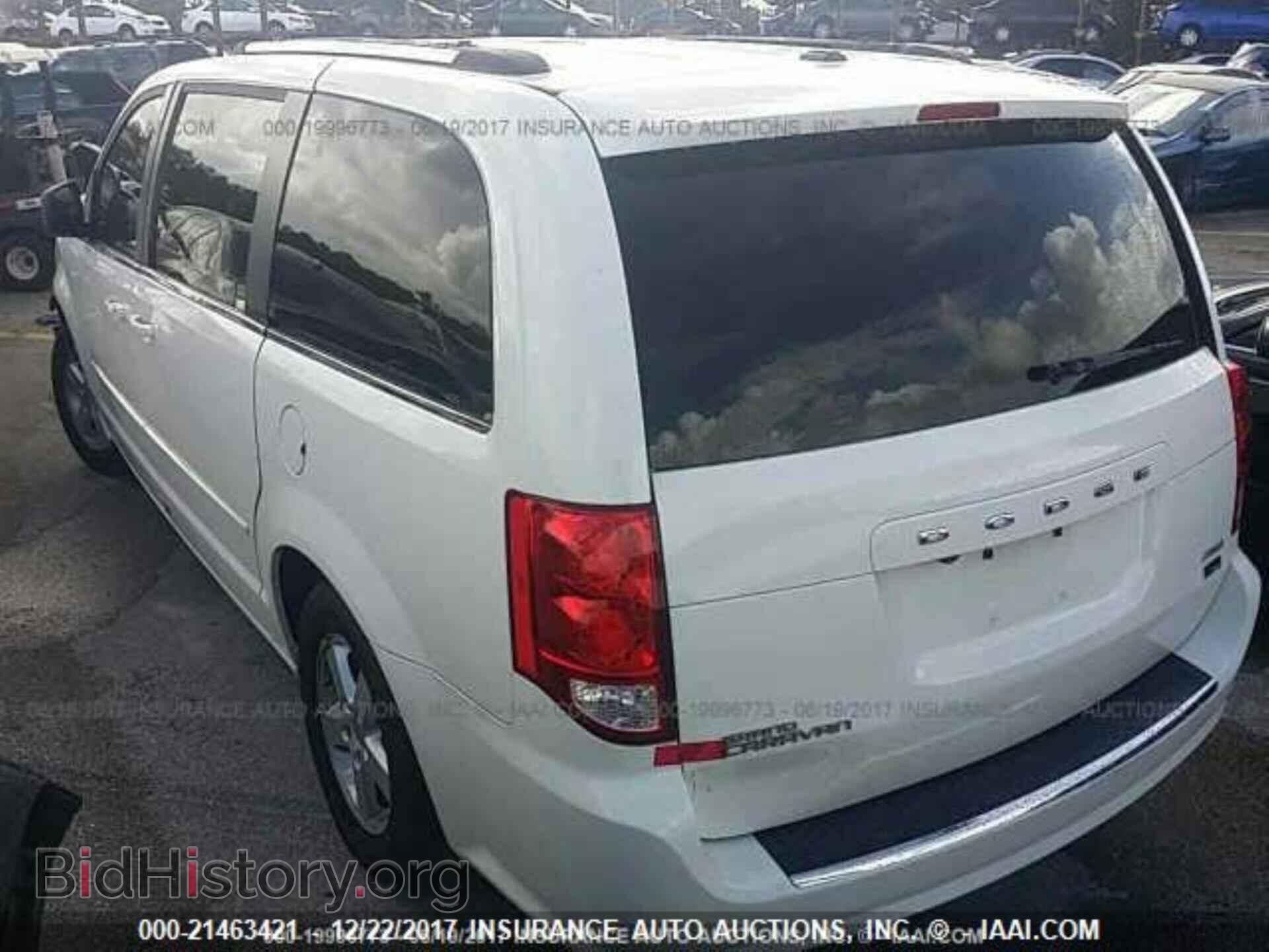 2011 Dodge Caravan - VIN: 2D4RN5DG3BR657626 - Фото 3