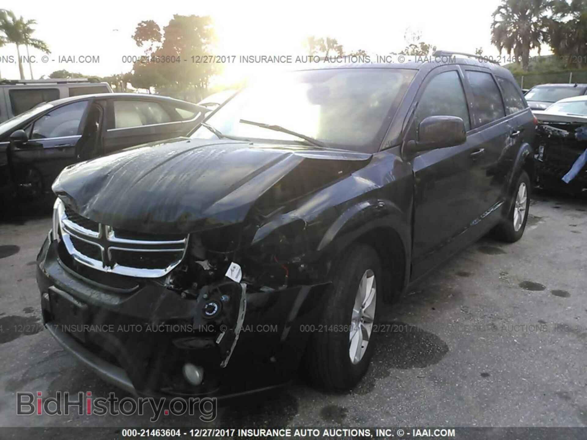 2017 Dodge Journey - VIN: 3C4PDCBG4HT571407 - Фото 2