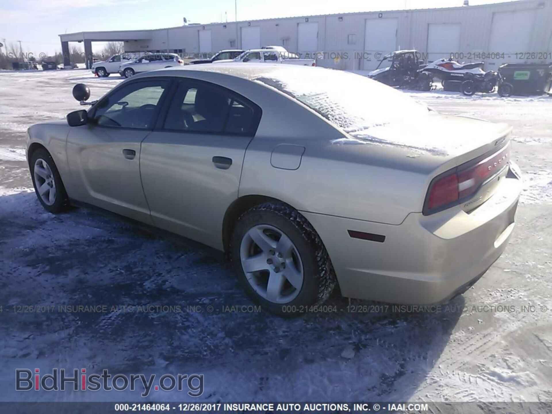 2013 Dodge Charger - VIN: 2C3CDXAT4DH692952 - Фото 3