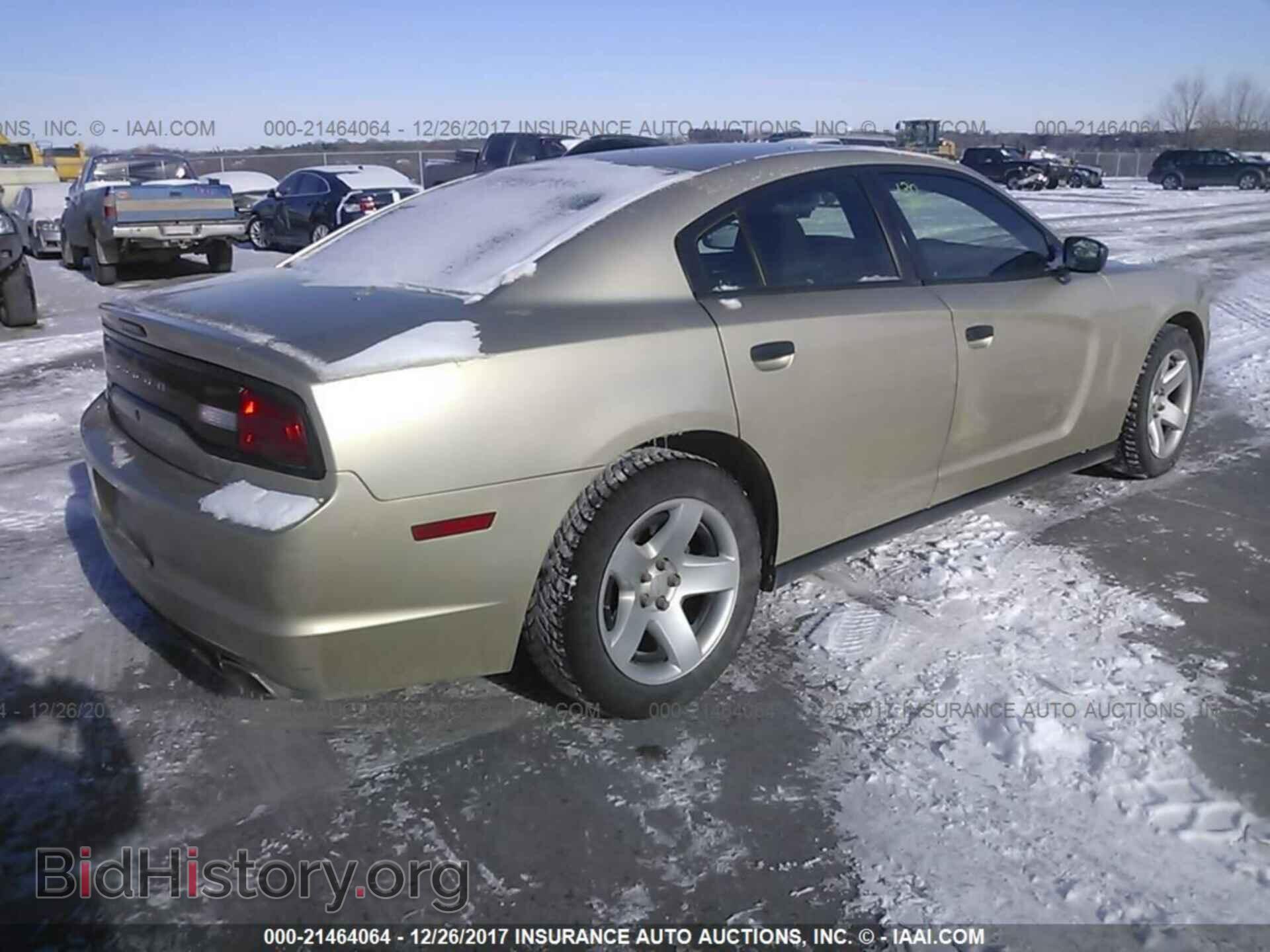 2013 Dodge Charger - VIN: 2C3CDXAT4DH692952 - Фото 4