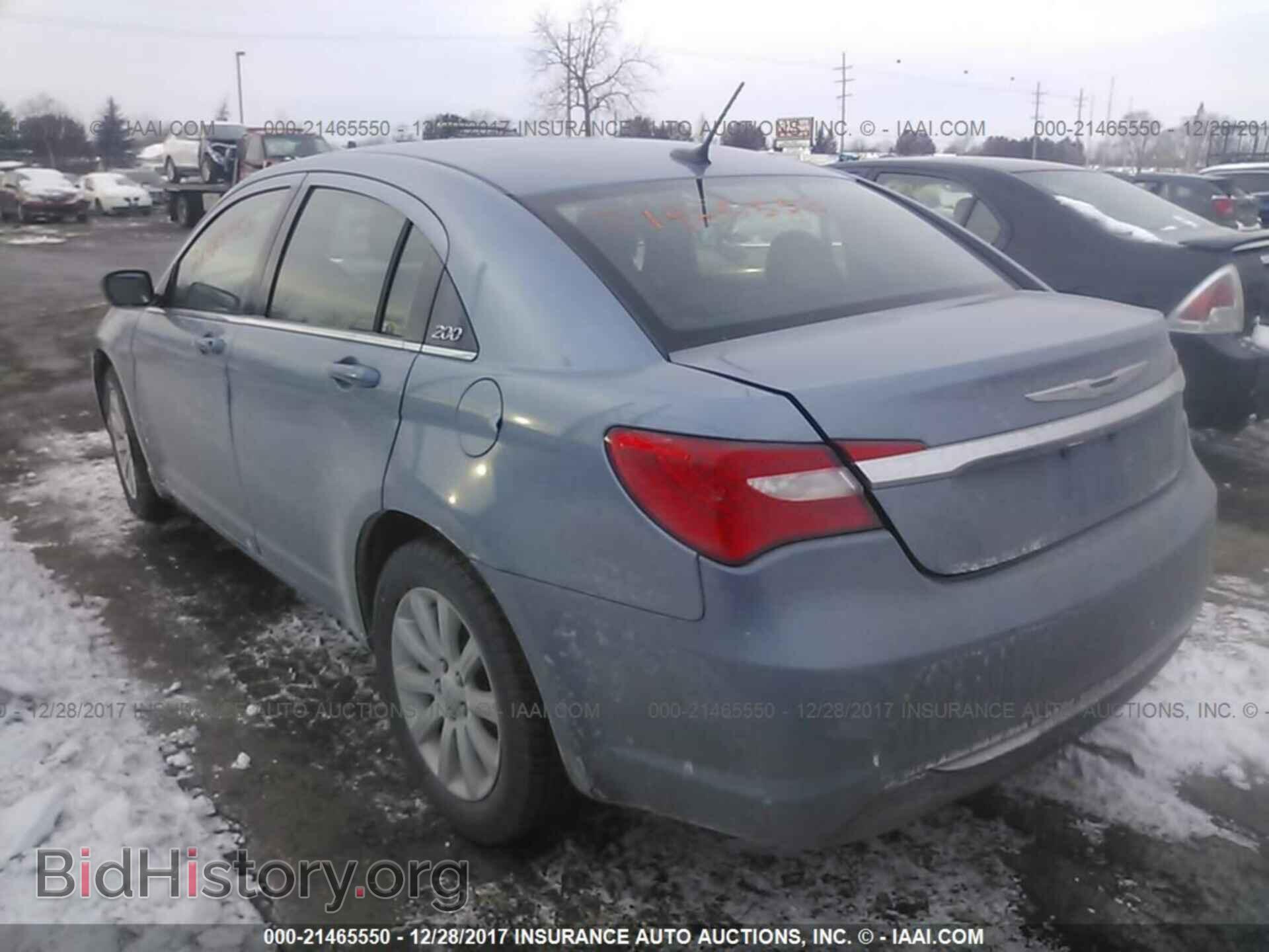 2011 Chrysler 200 - VIN: 1C3BC1FB8BN625576 - Photo 3