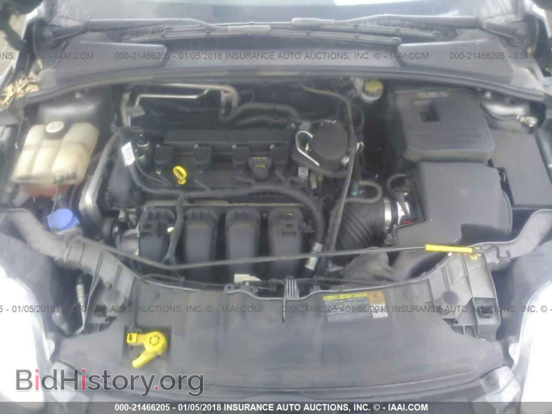 2012 Ford Focus - VIN: 1FAHP3F22CL320812 - Photo 10