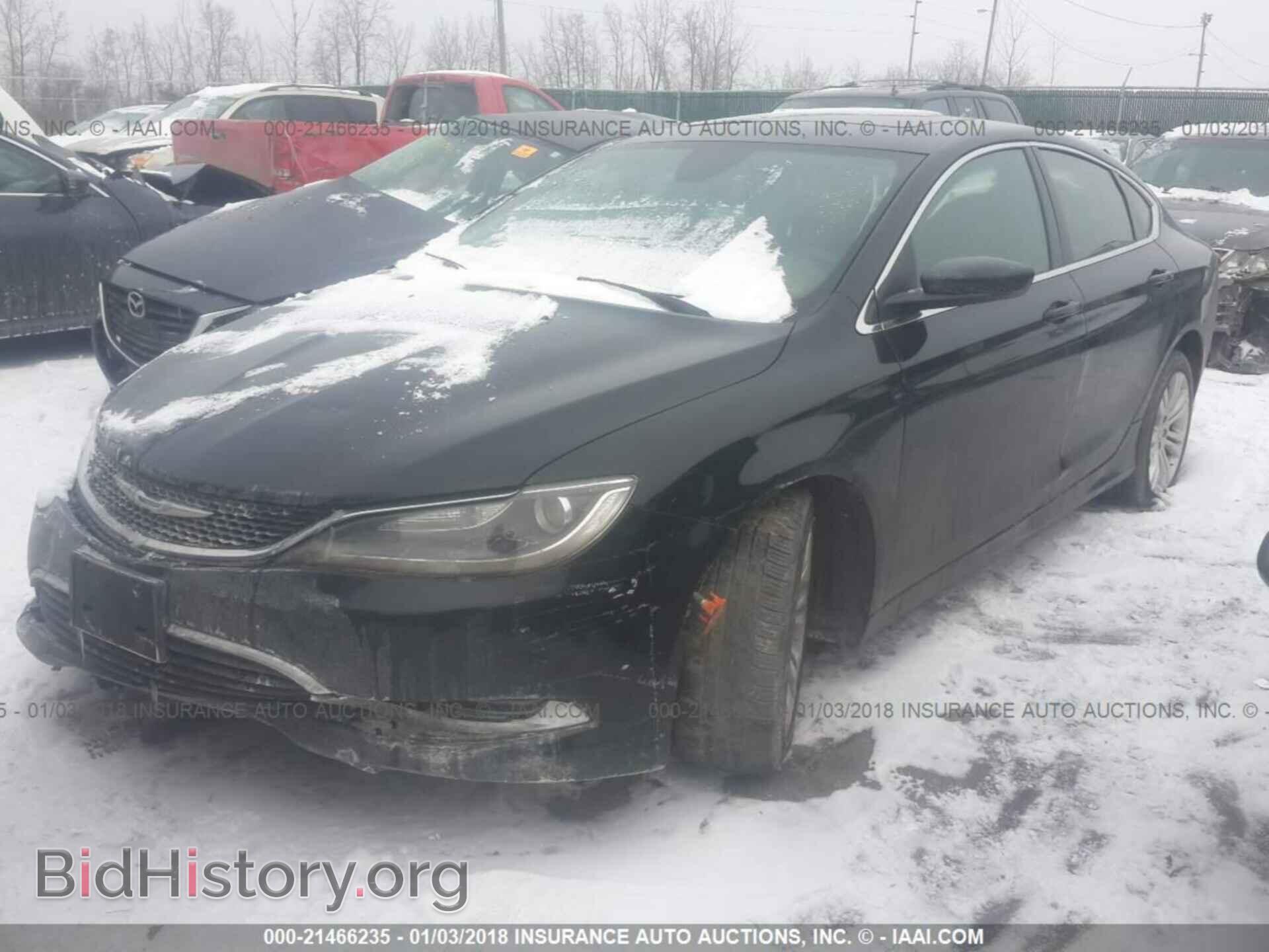 2015 Chrysler 200 - VIN: 1C3CCCAB1FN551995 - Photo 2