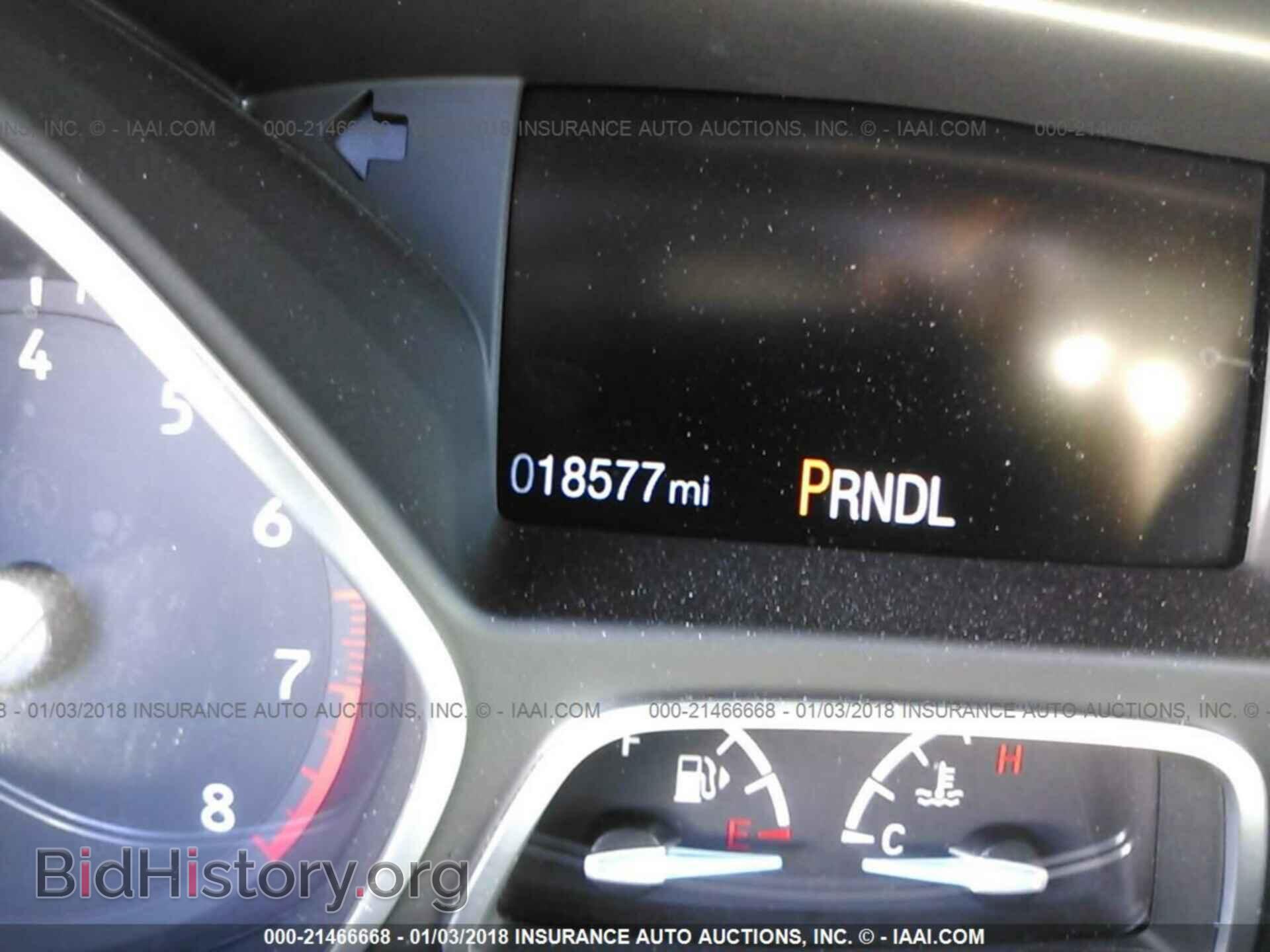 2016 Ford Focus - VIN: 1FADP3K25GL347741 - Photo 7