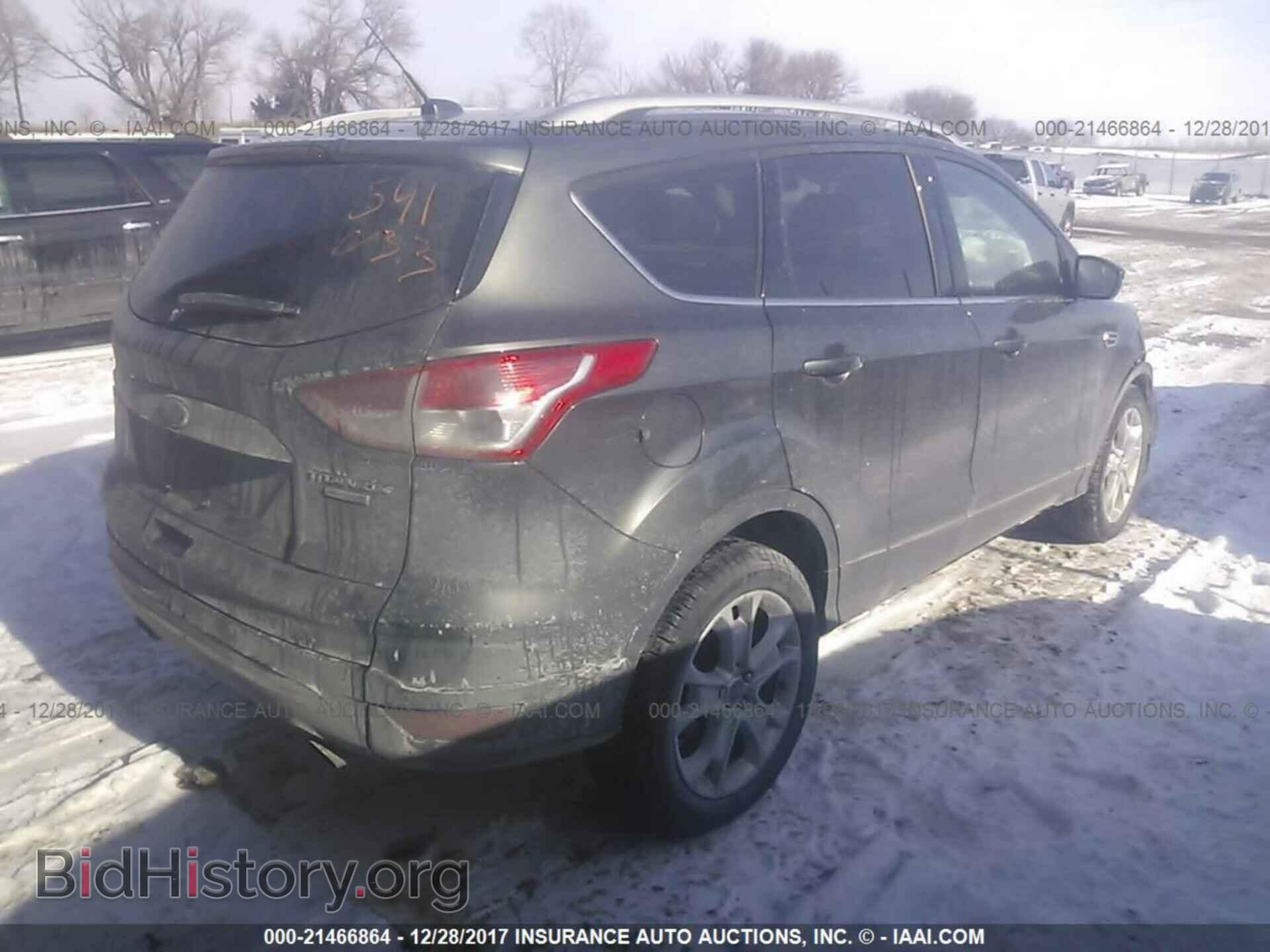 2015 Ford Escape - VIN: 1FMCU9J95FUC04468 - Фото 4