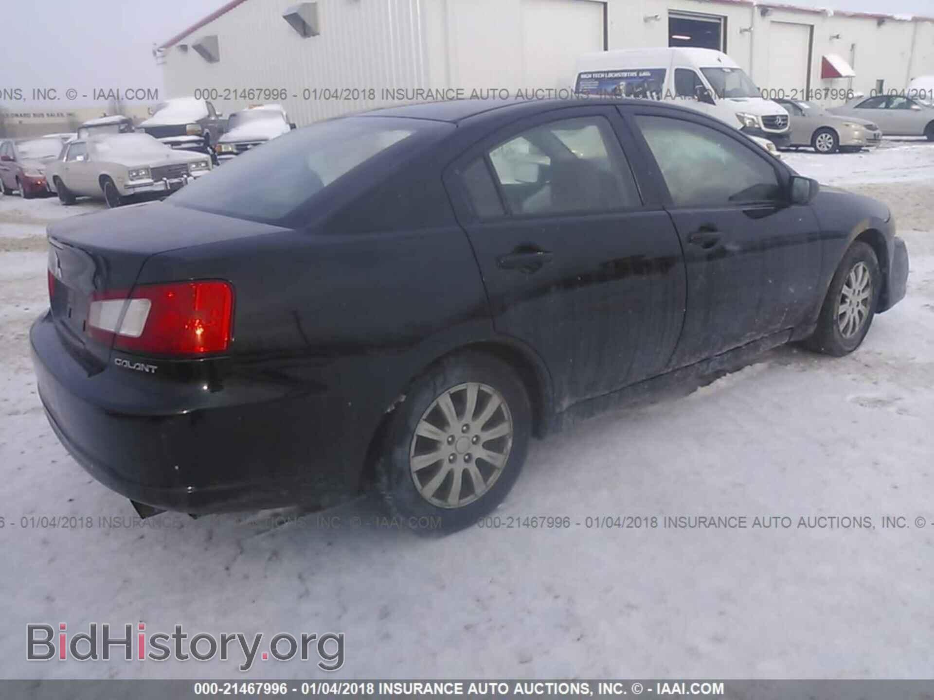 2011 Mitsubishi Galant - VIN: 4A32B2FF9BE018218 - Фото 4