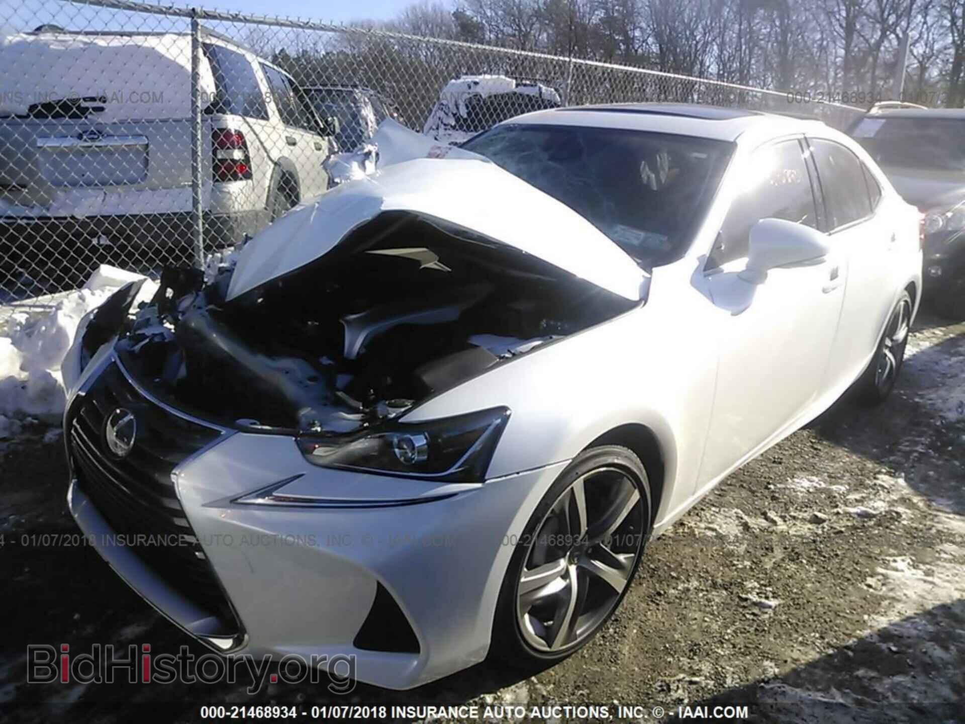 2017 Lexus Is - VIN: JTHCM1D22H5024722 - Фото 2