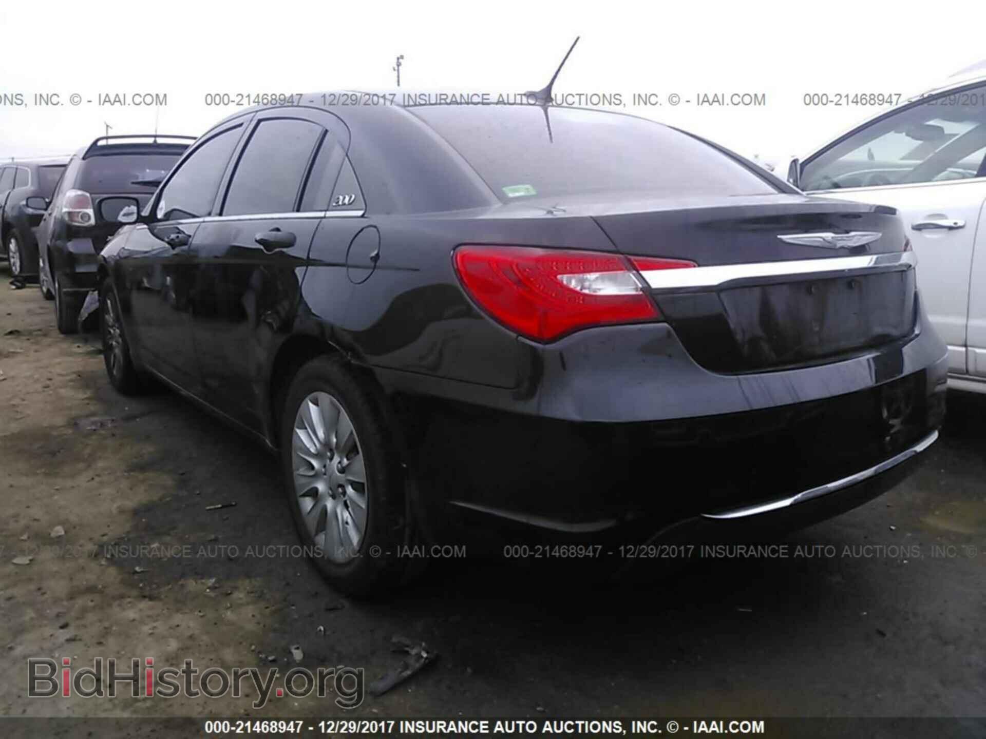 2013 Chrysler 200 - VIN: 1C3CCBAB6DN640341 - Photo 3