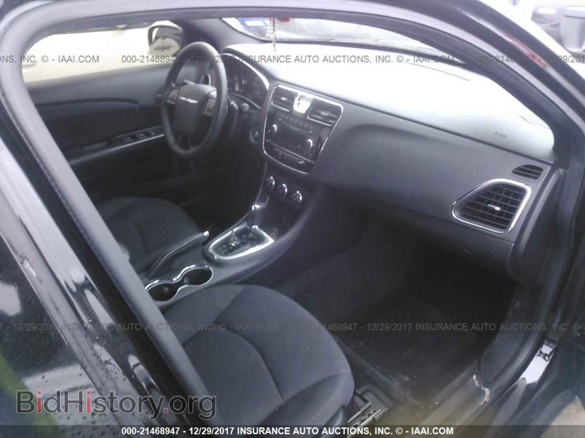 2013 Chrysler 200 - VIN: 1C3CCBAB6DN640341 - Photo 5