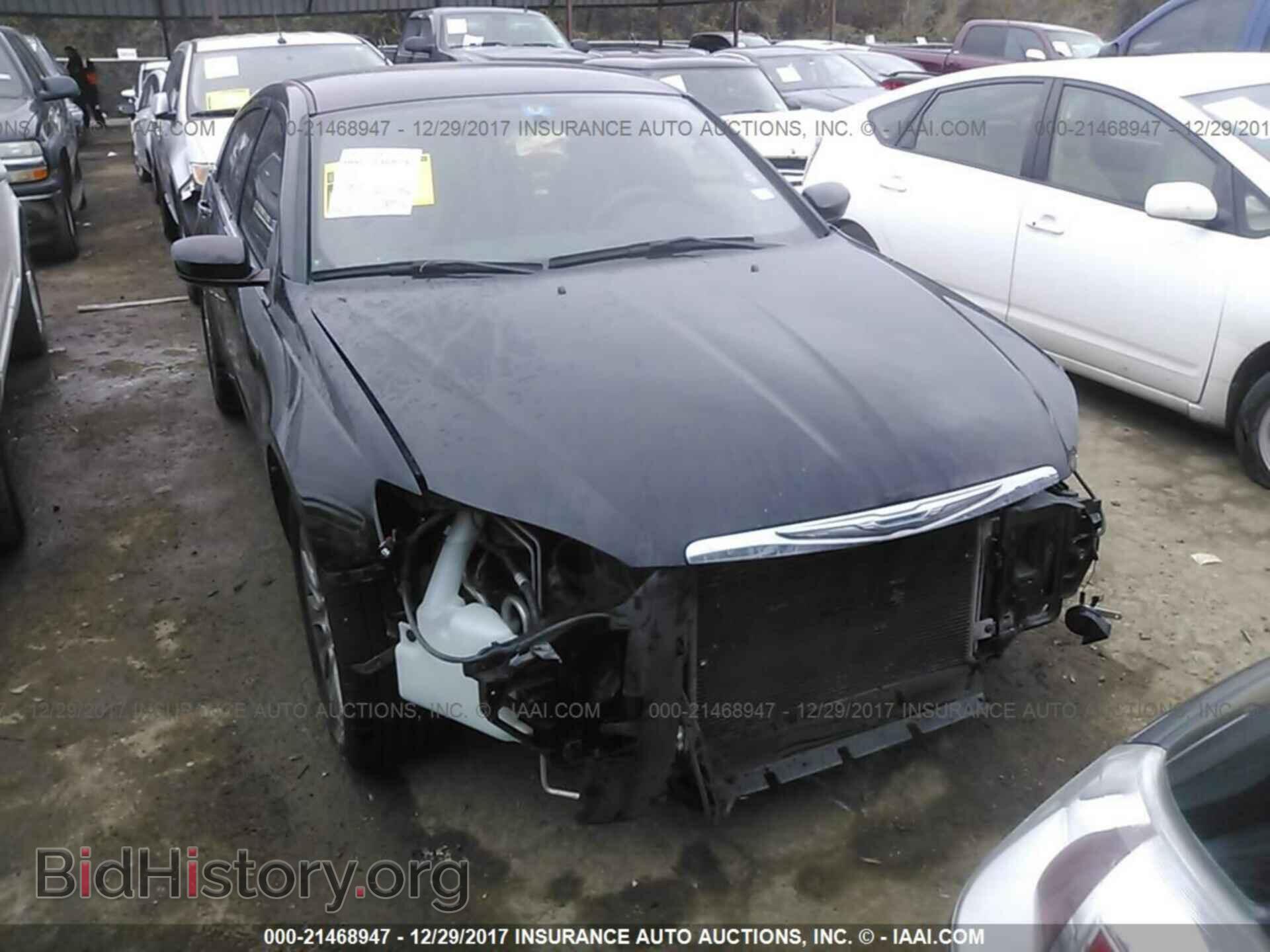 2013 Chrysler 200 - VIN: 1C3CCBAB6DN640341 - Photo 6
