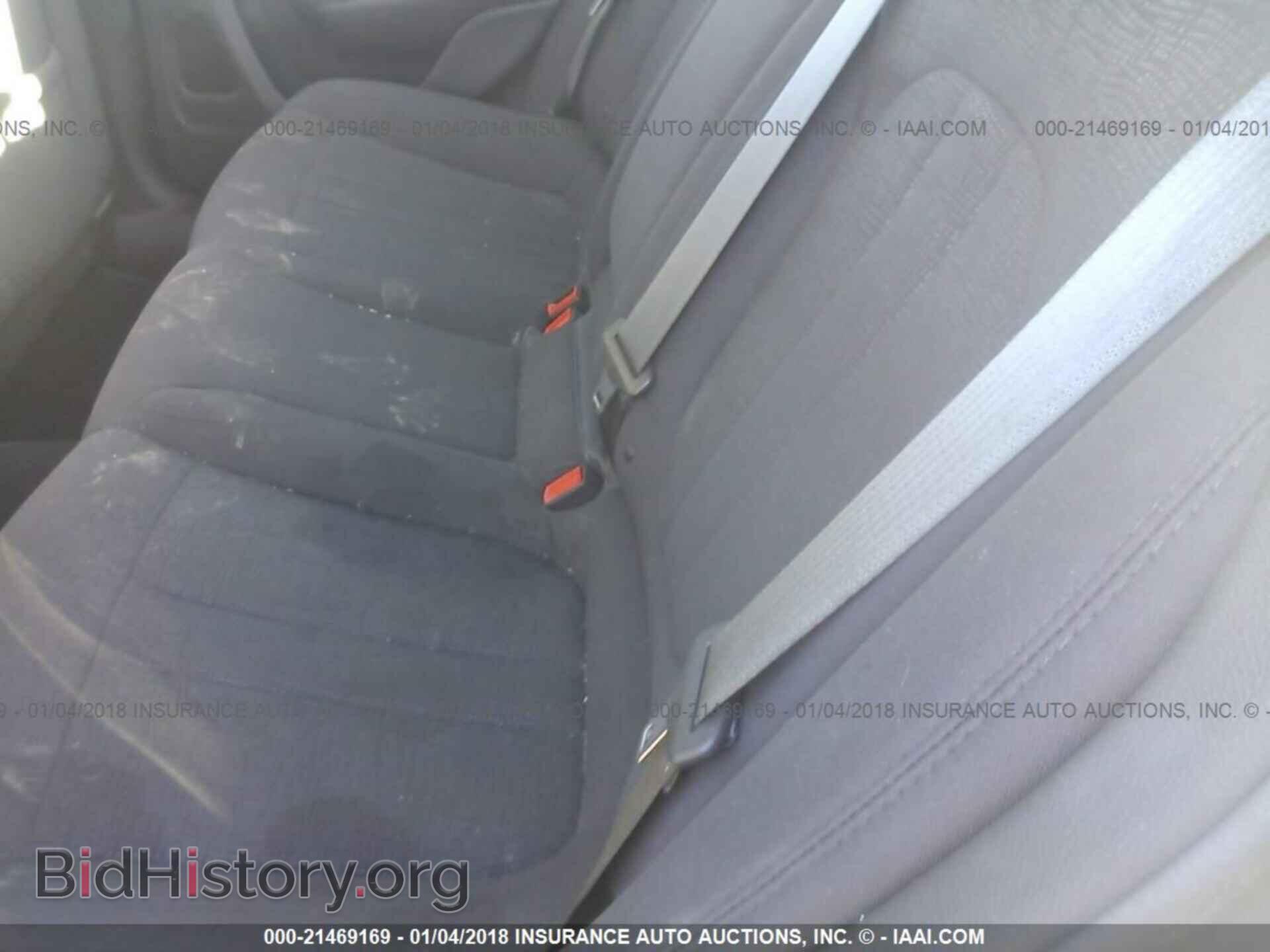 2015 Chrysler 200 - VIN: 1C3CCCAB3FN559659 - Фото 8
