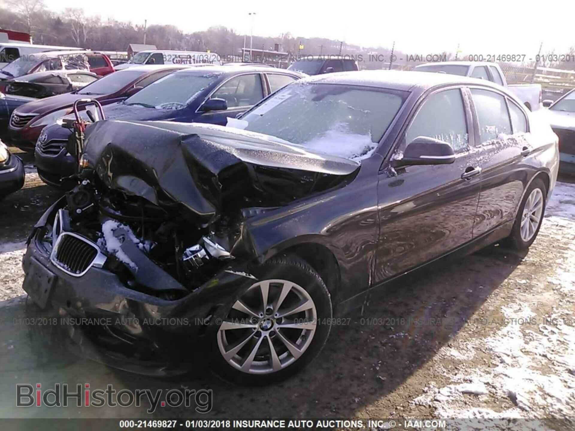 2016 Bmw 320 - VIN: WBA8E5G56GNU19323 - Фото 2