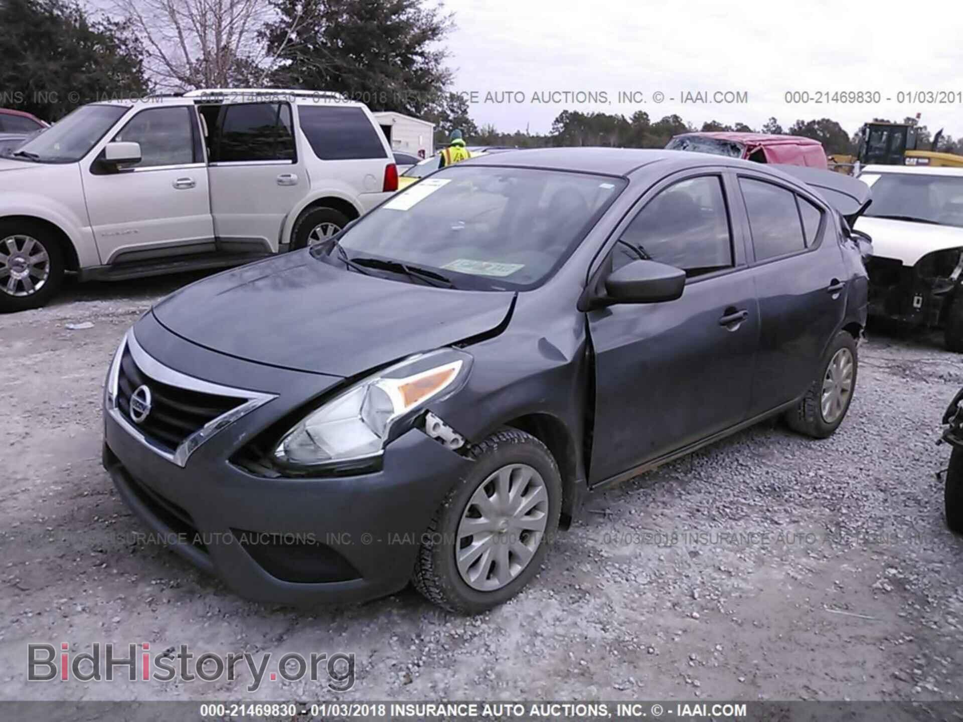 2016 Nissan Versa - VIN: 3N1CN7AP8GL826176 - Фото 2