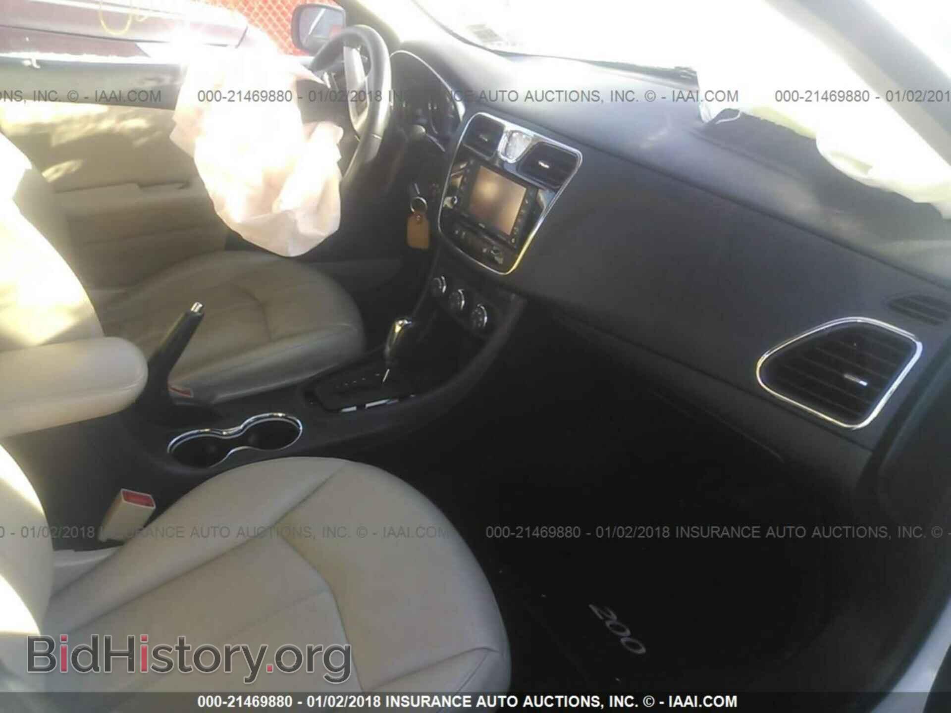 2013 Chrysler 200 - VIN: 1C3CCBCG2DN718929 - Photo 5