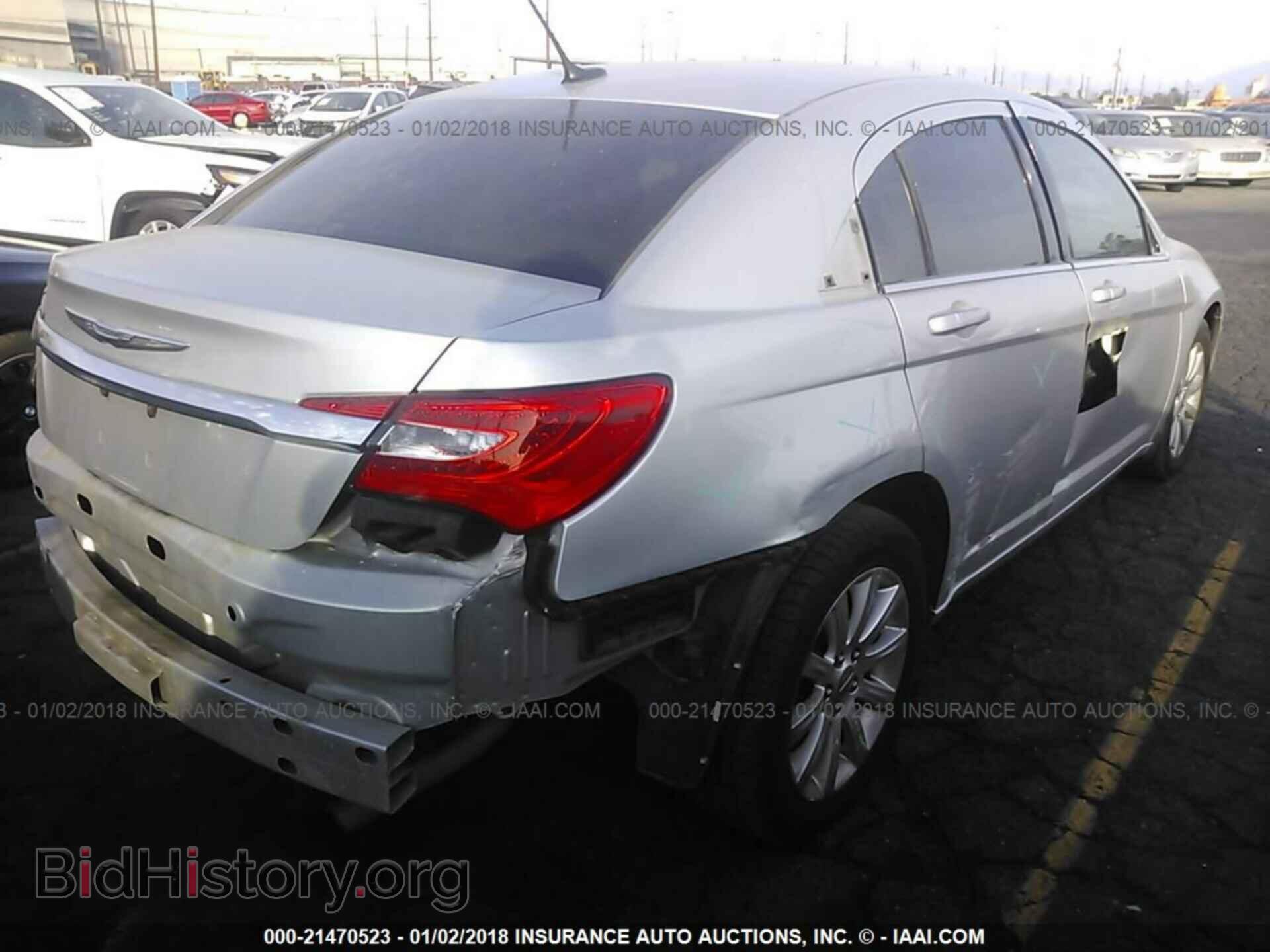 2012 Chrysler 200 - VIN: 1C3CCBBB7CN101255 - Photo 4