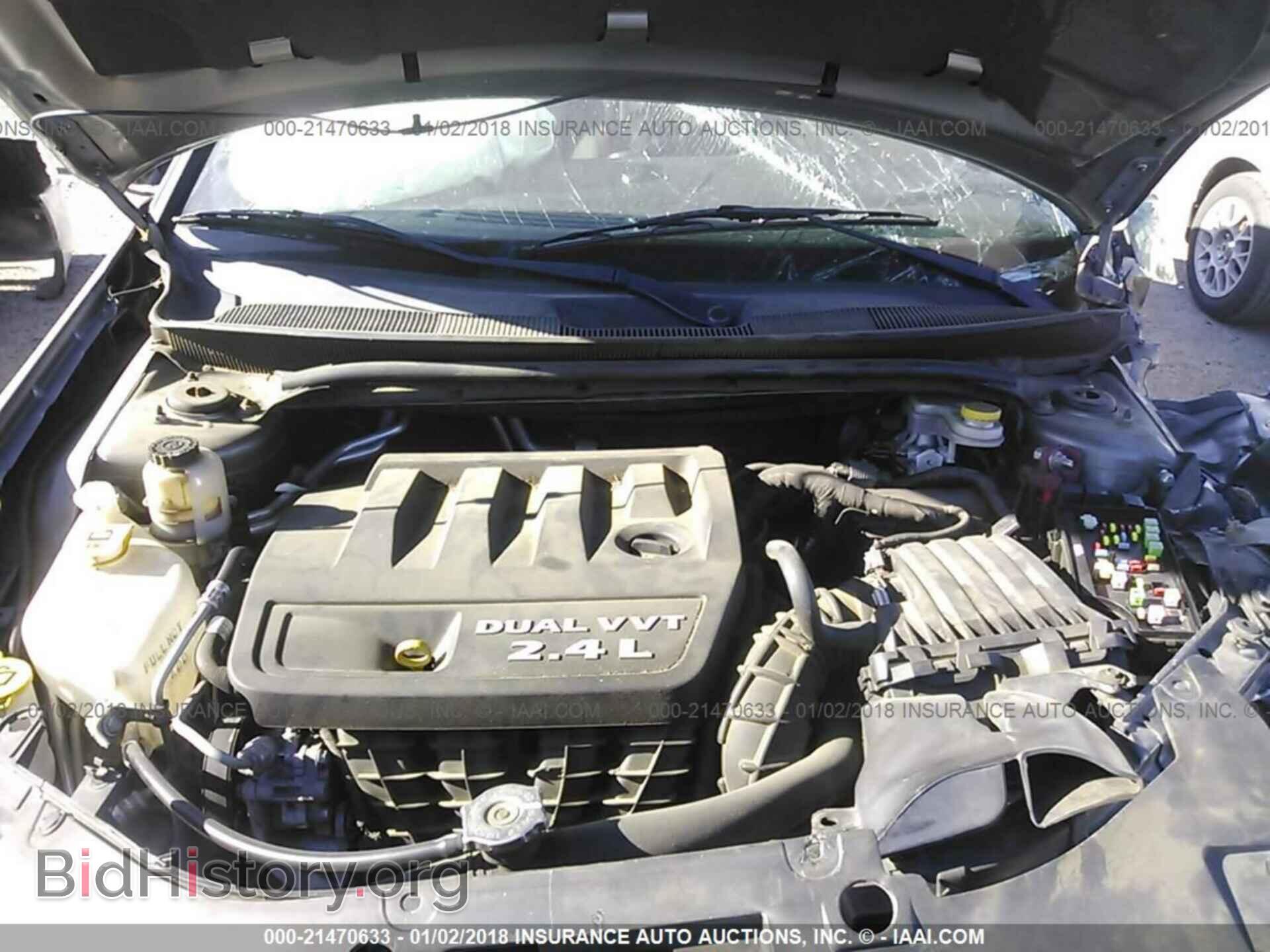 2013 Chrysler 200 - VIN: 1C3CCBBB8DN570291 - Фото 10