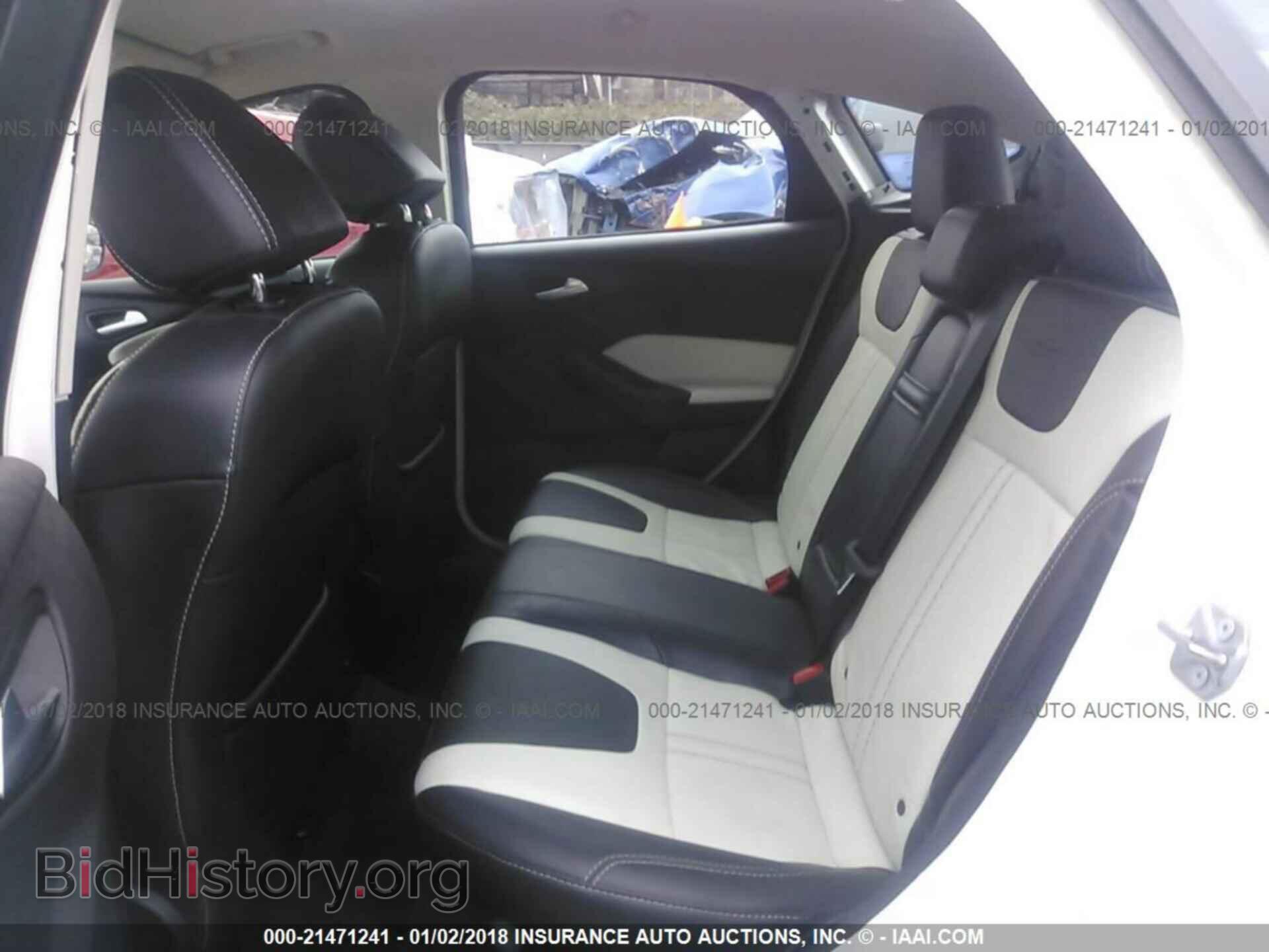 2014 Ford Focus - VIN: 1FADP3K22EL325466 - Photo 8