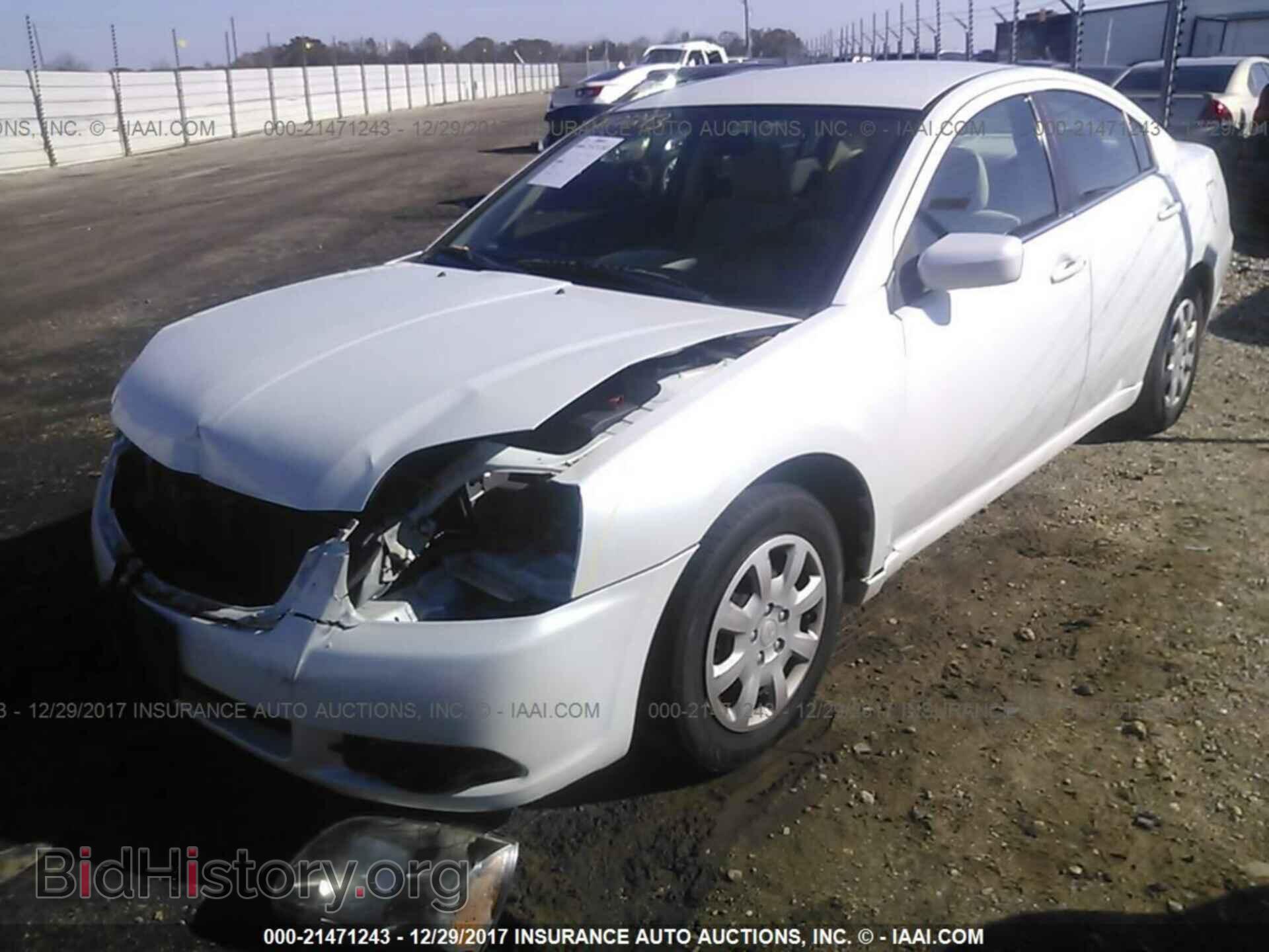 2011 Mitsubishi Galant - VIN: 4A32B3FF6BE016674 - Фото 2