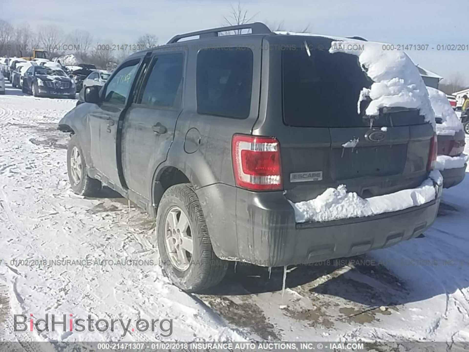 2012 Ford Escape - VIN: 1FMCU0D75CKA21729 - Photo 3