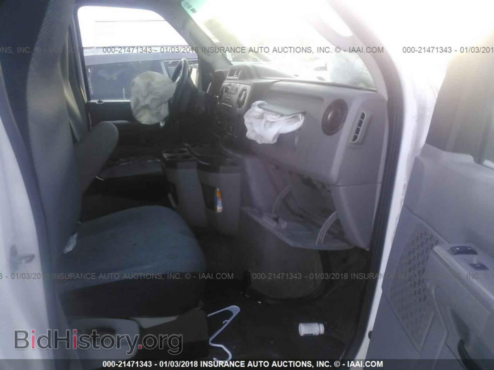 2011 Ford Econoline - VIN: 1FTNE2EL0BDA66422 - Photo 5