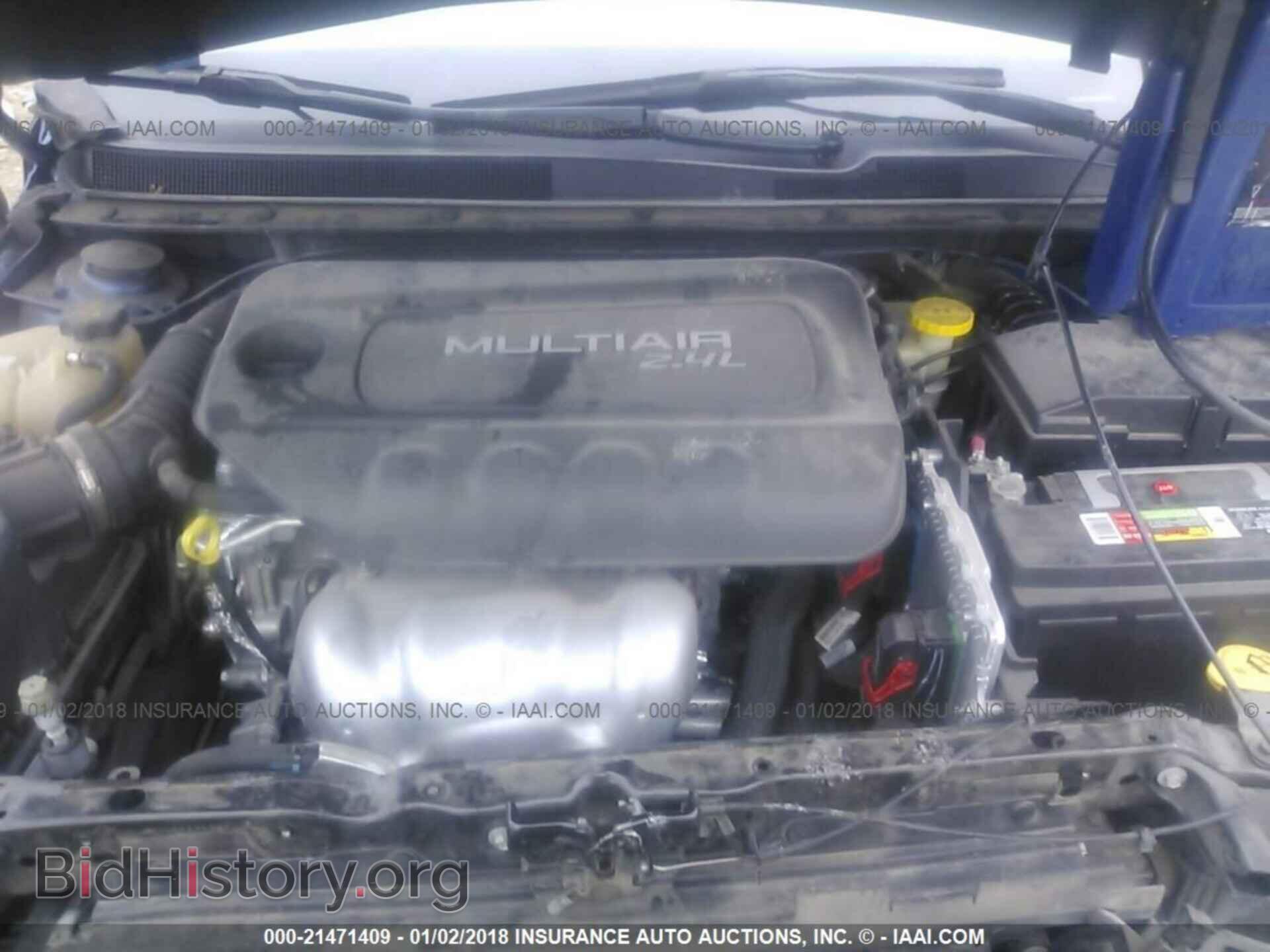2015 Chrysler 200 - VIN: 1C3CCCBB7FN680242 - Фото 10