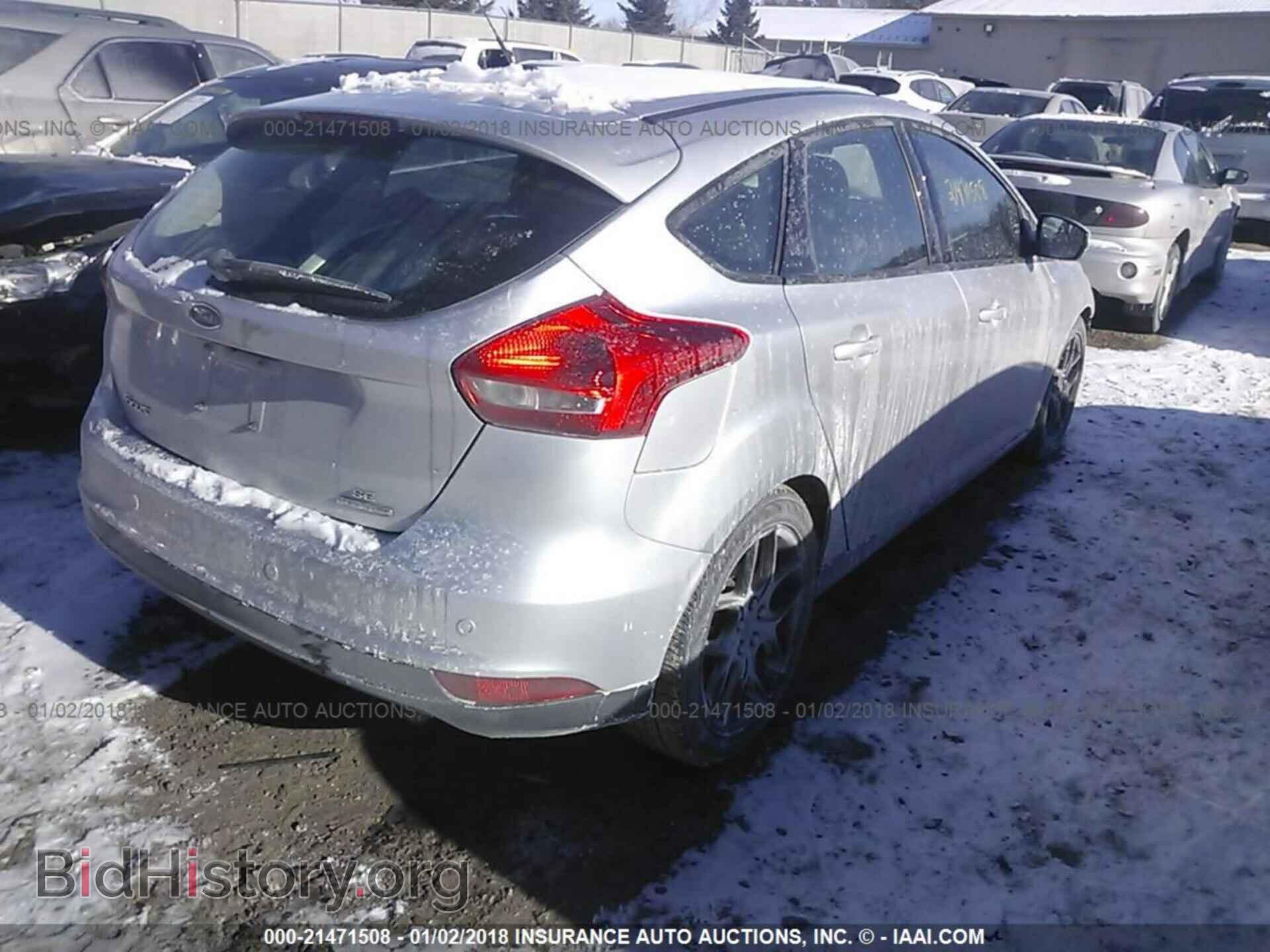2016 Ford Focus - VIN: 1FADP3K29GL235735 - Фото 4