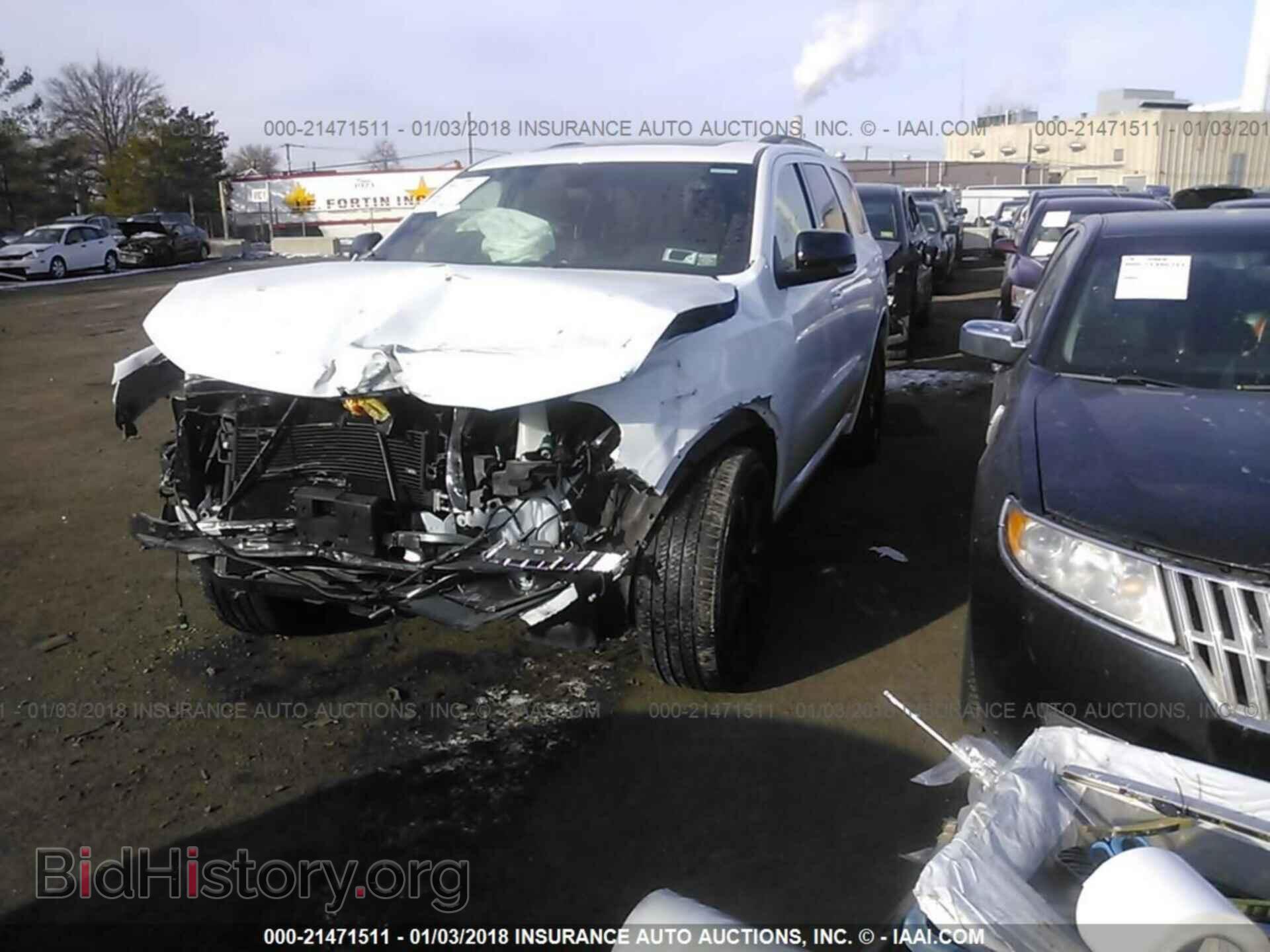 2017 Dodge Durango - VIN: 1C4RDJDG4HC725944 - Photo 2