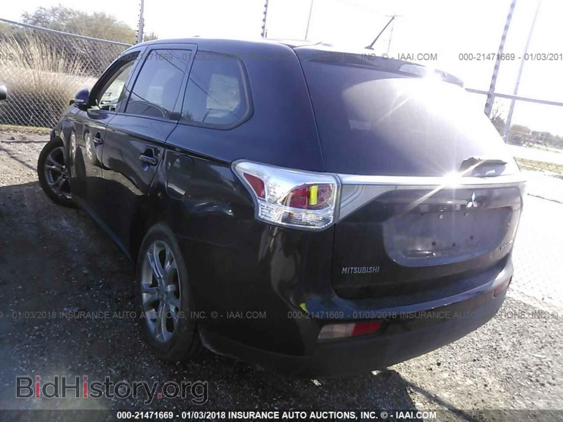 2014 Mitsubishi Outlander - VIN: JA4AD3A33EZ016872 - Фото 3
