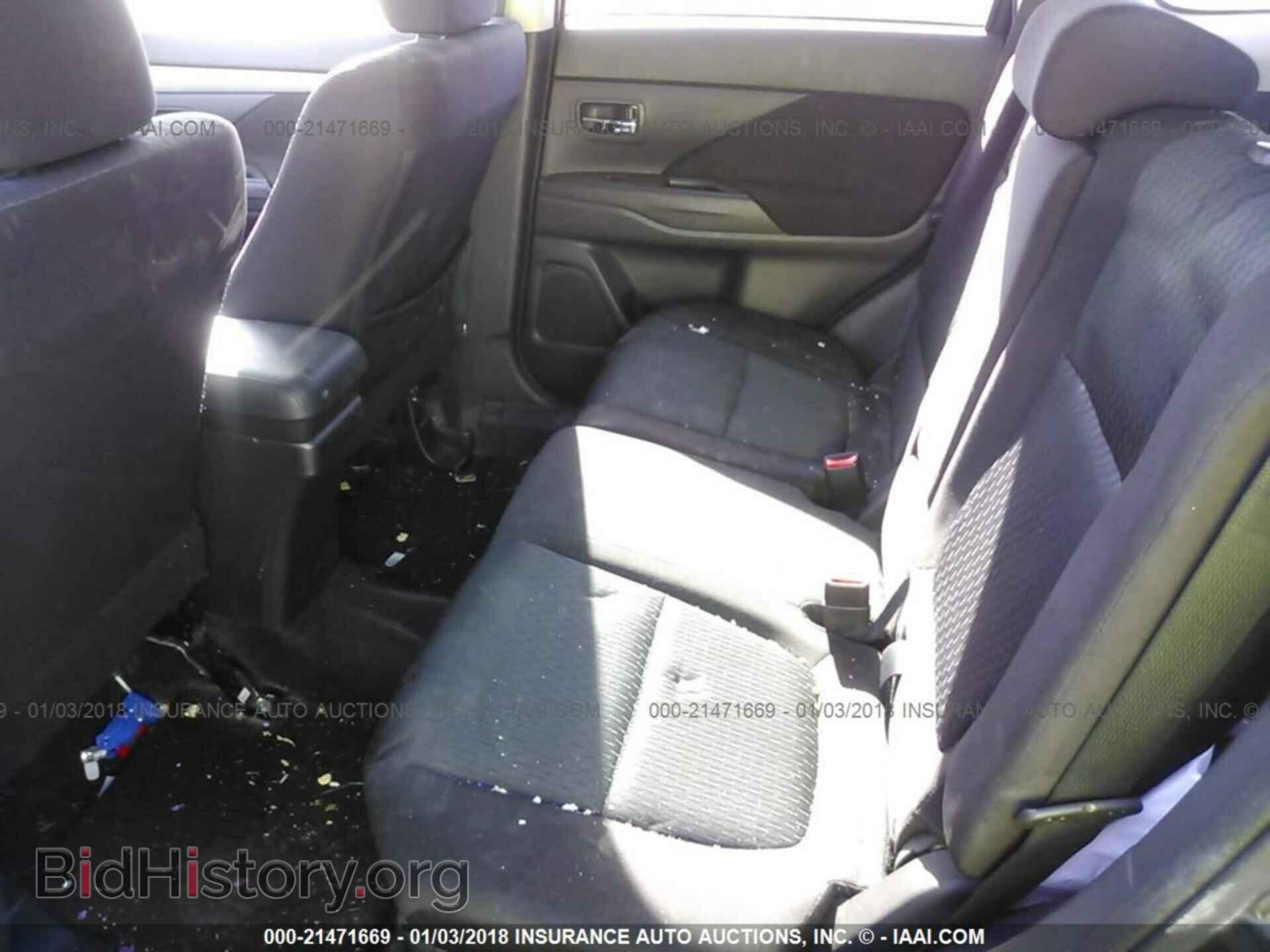 2014 Mitsubishi Outlander - VIN: JA4AD3A33EZ016872 - Фото 8