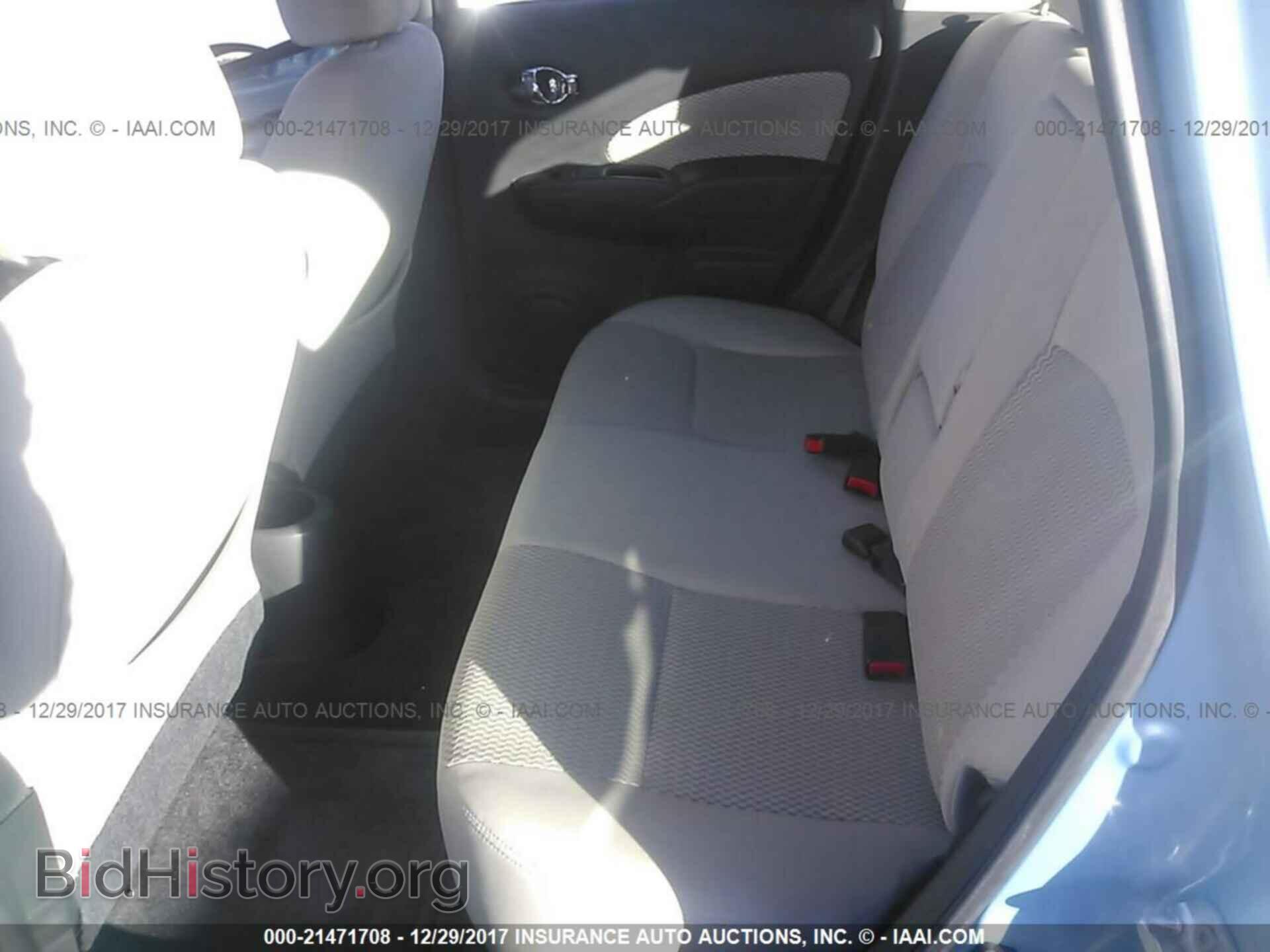 2014 Nissan Versa note - VIN: 3N1CE2CP3EL403485 - Photo 8