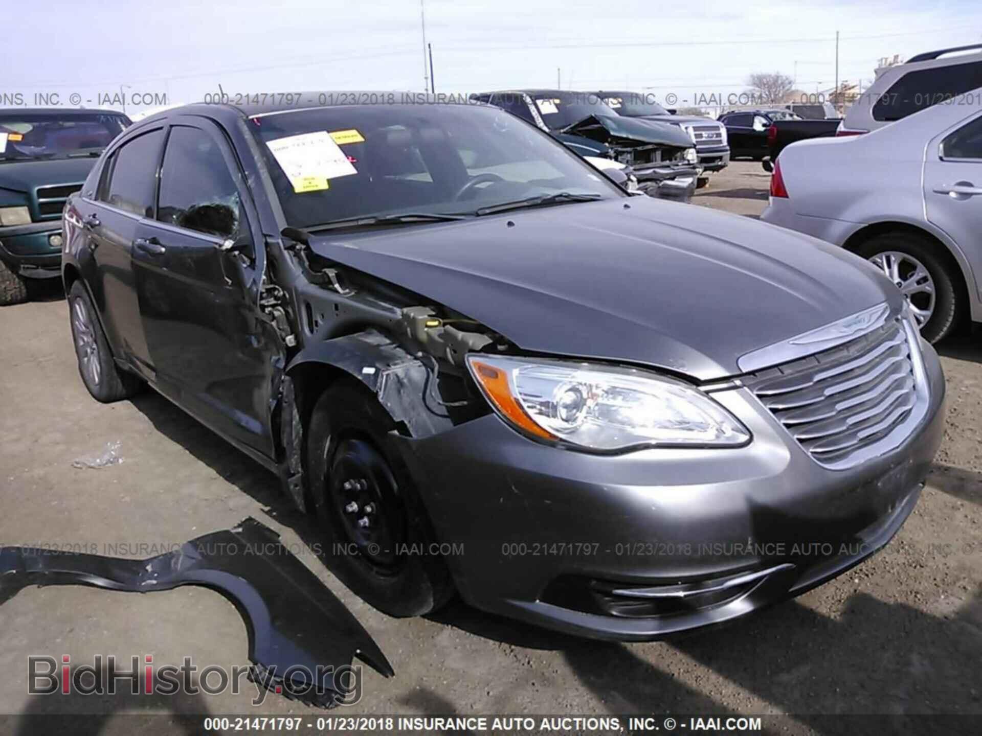 Photo 1C3CCBAB3CN175533 - Chrysler 200 2012